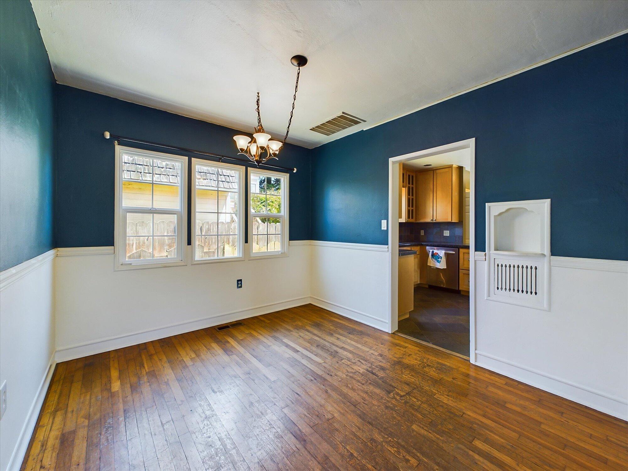 420 Long Street