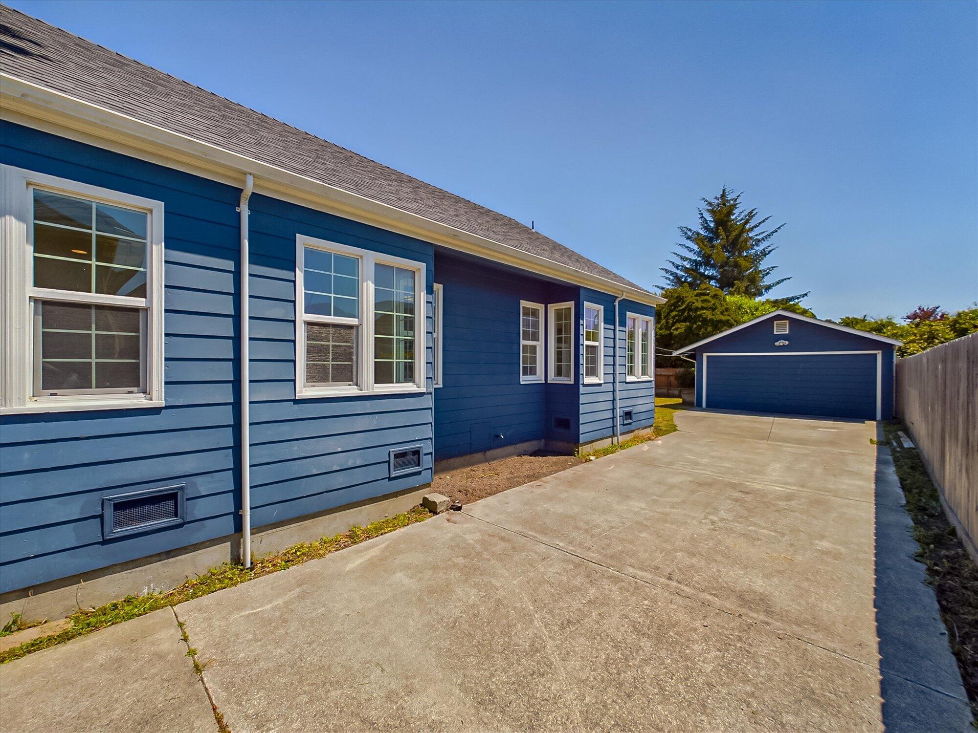 420 Long Street