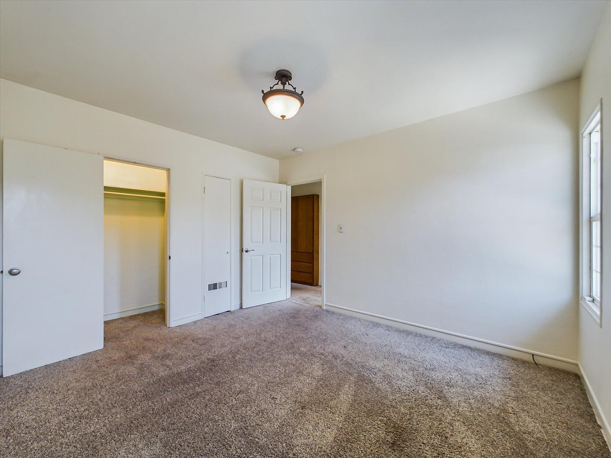 420 Long Street