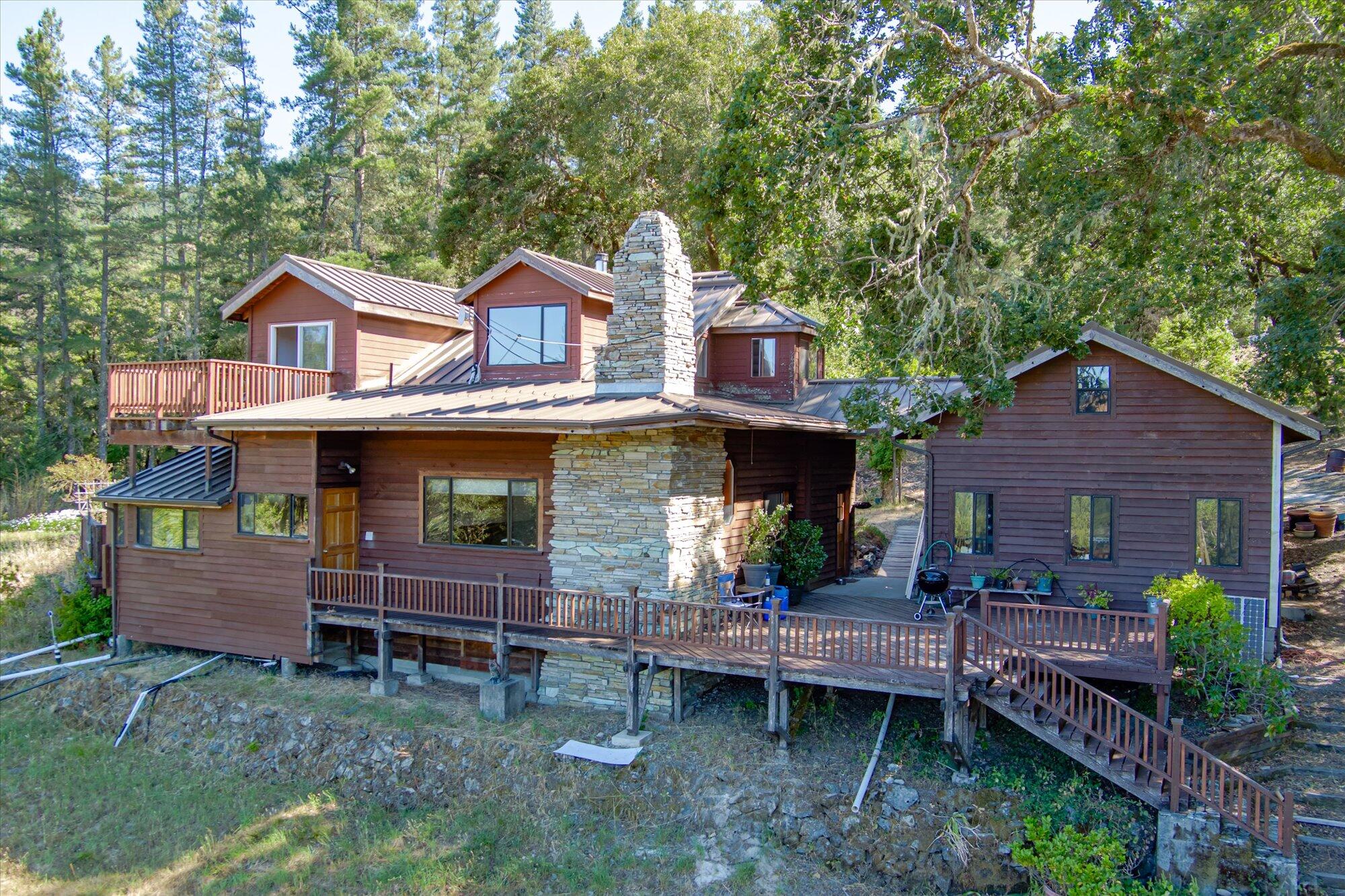 3830 Thomas Road