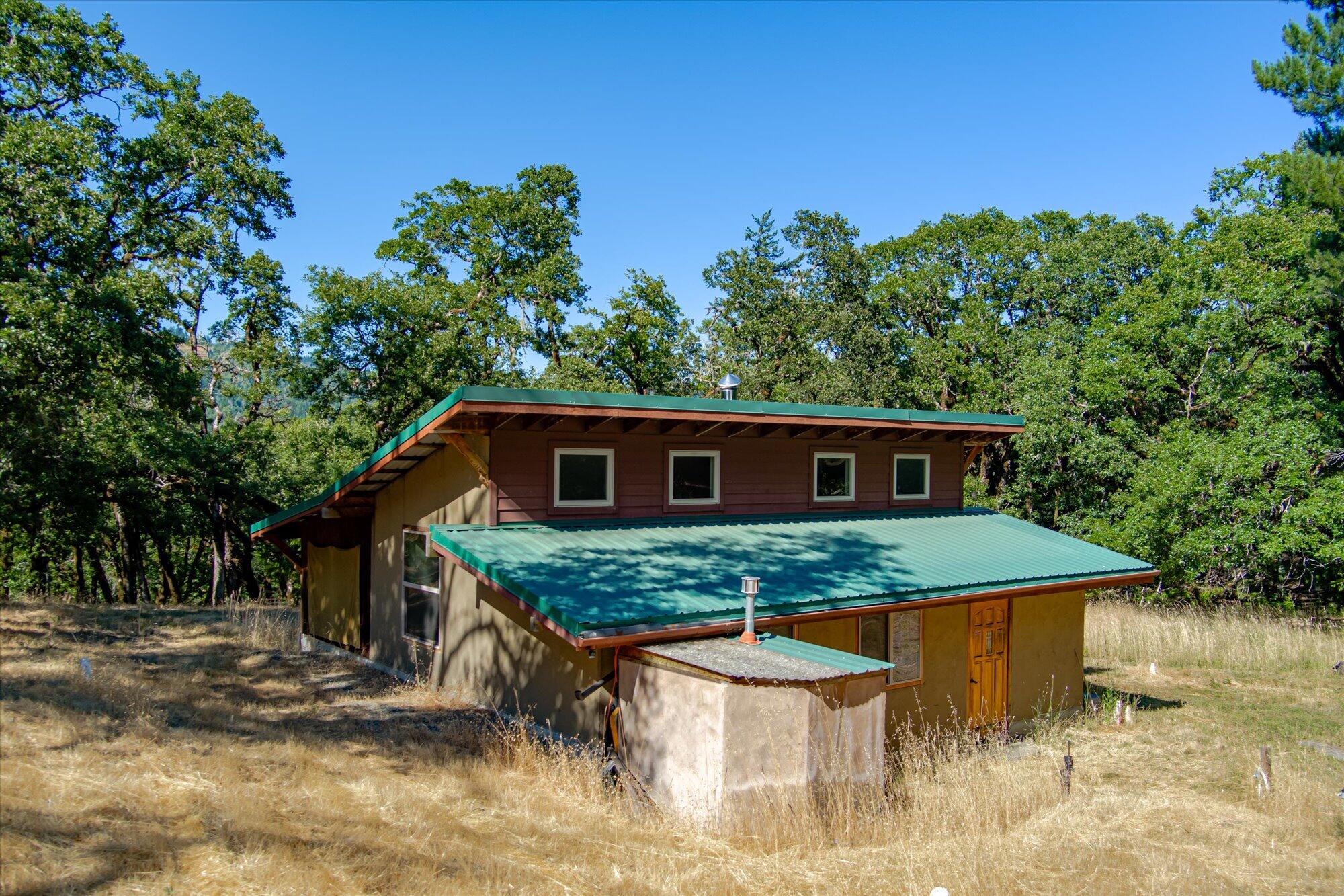 3830 Thomas Road