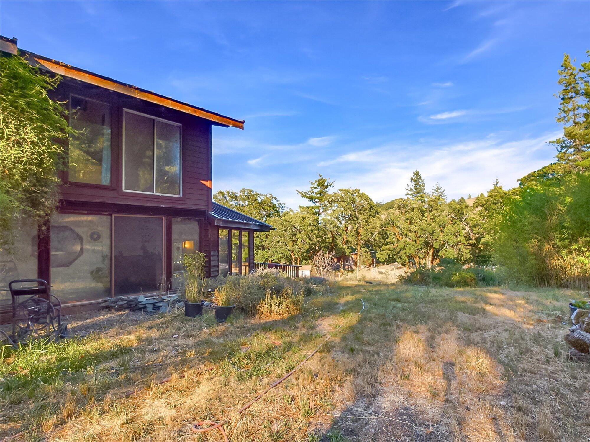 3830 Thomas Road