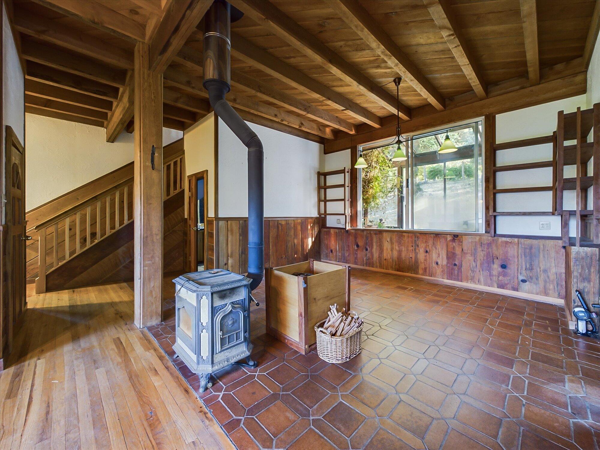 3830 Thomas Road