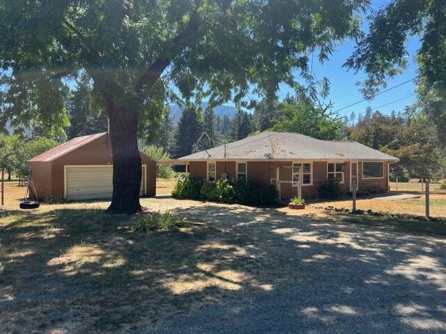 226 Oak Lane