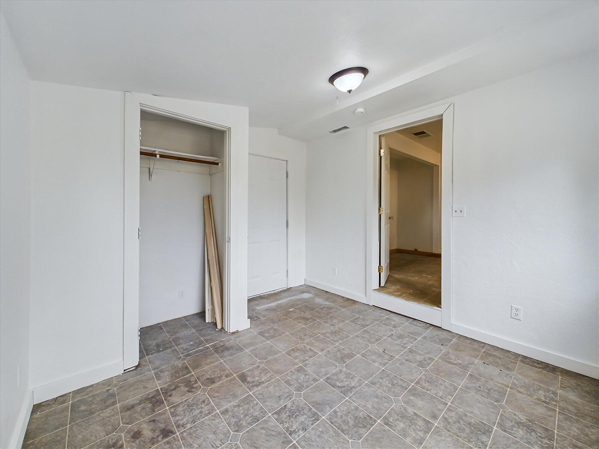2475 Donna Drive