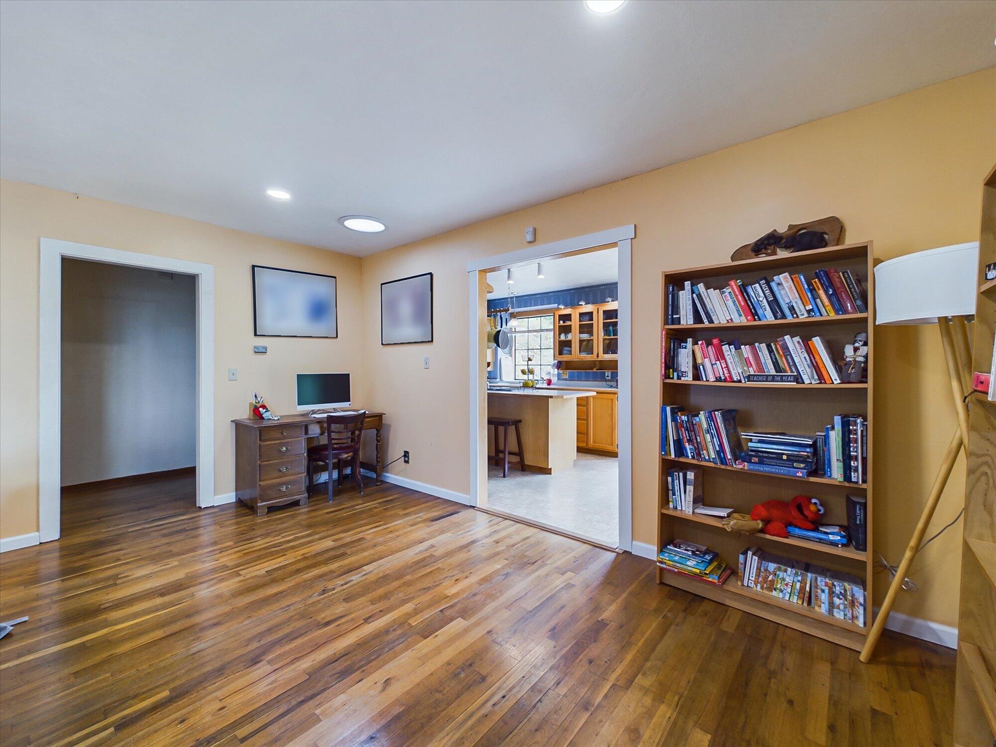 1472 Christian Ridge Road