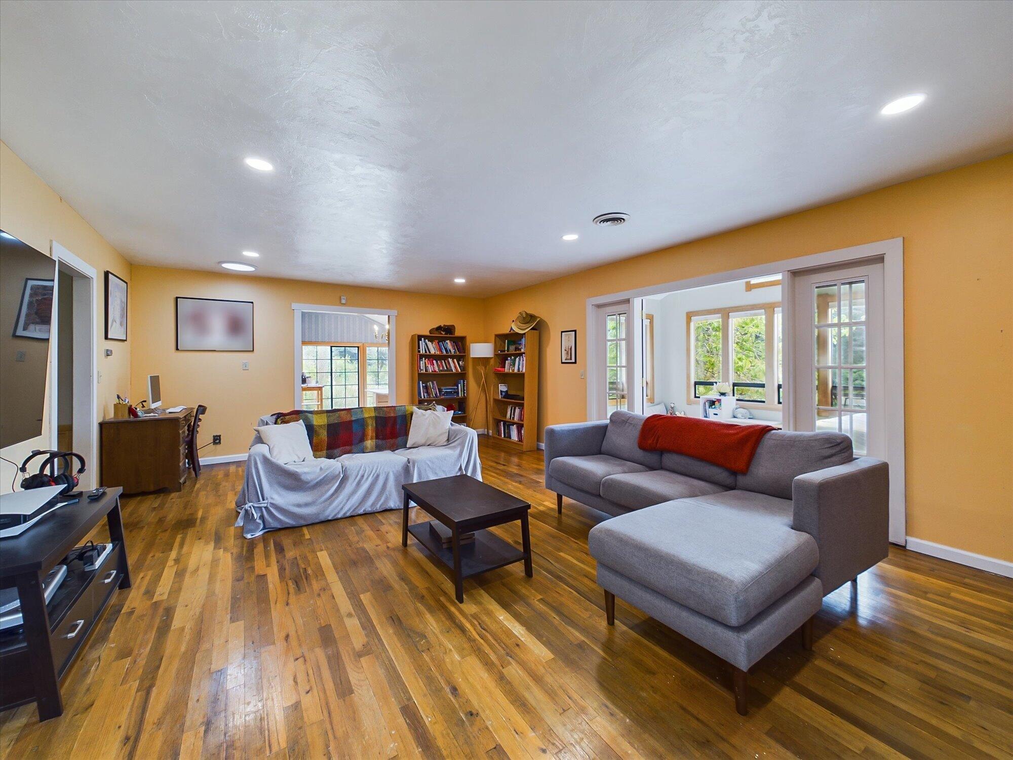 1472 Christian Ridge Road