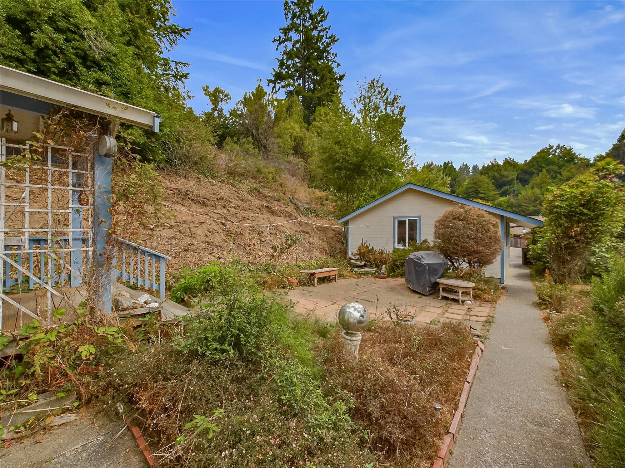 1472 Christian Ridge Road