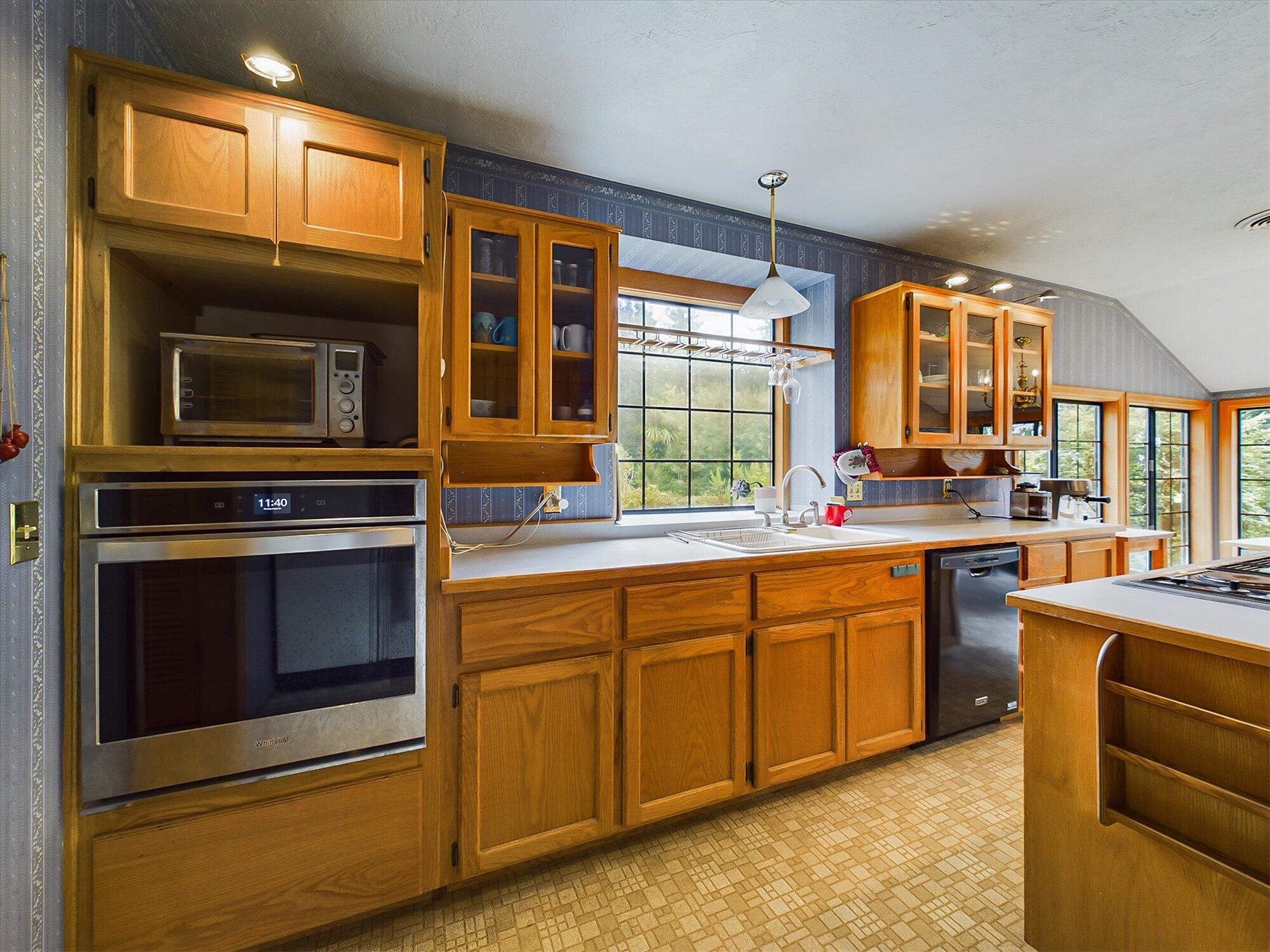 1472 Christian Ridge Road
