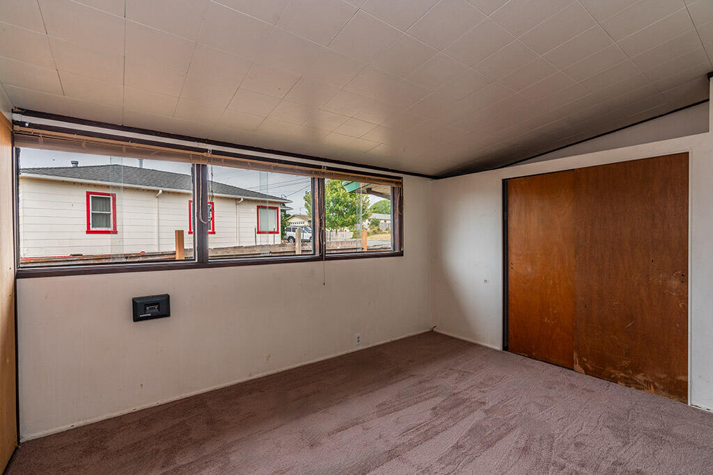 3566 High Street