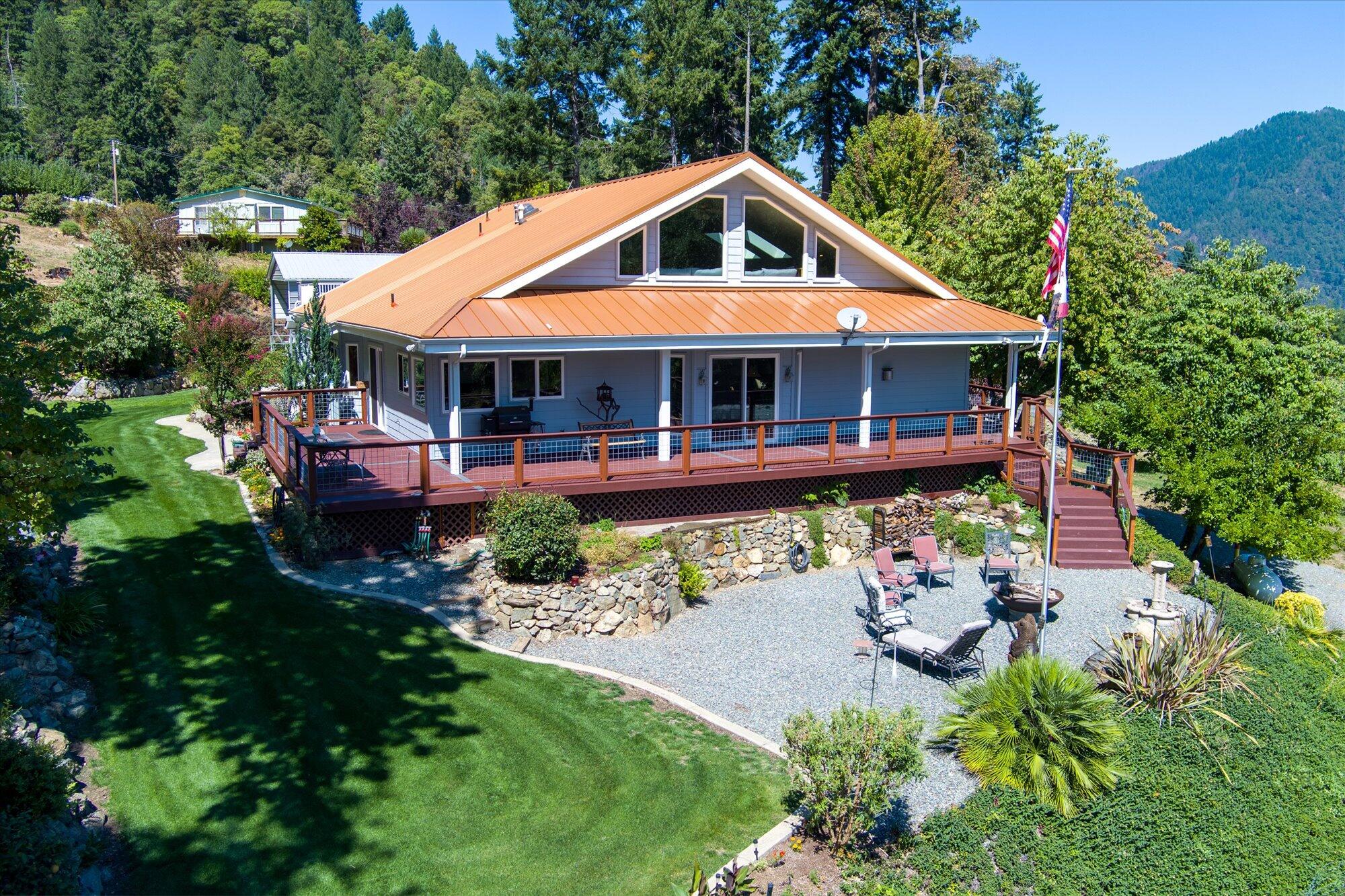 128 Harnden Lane