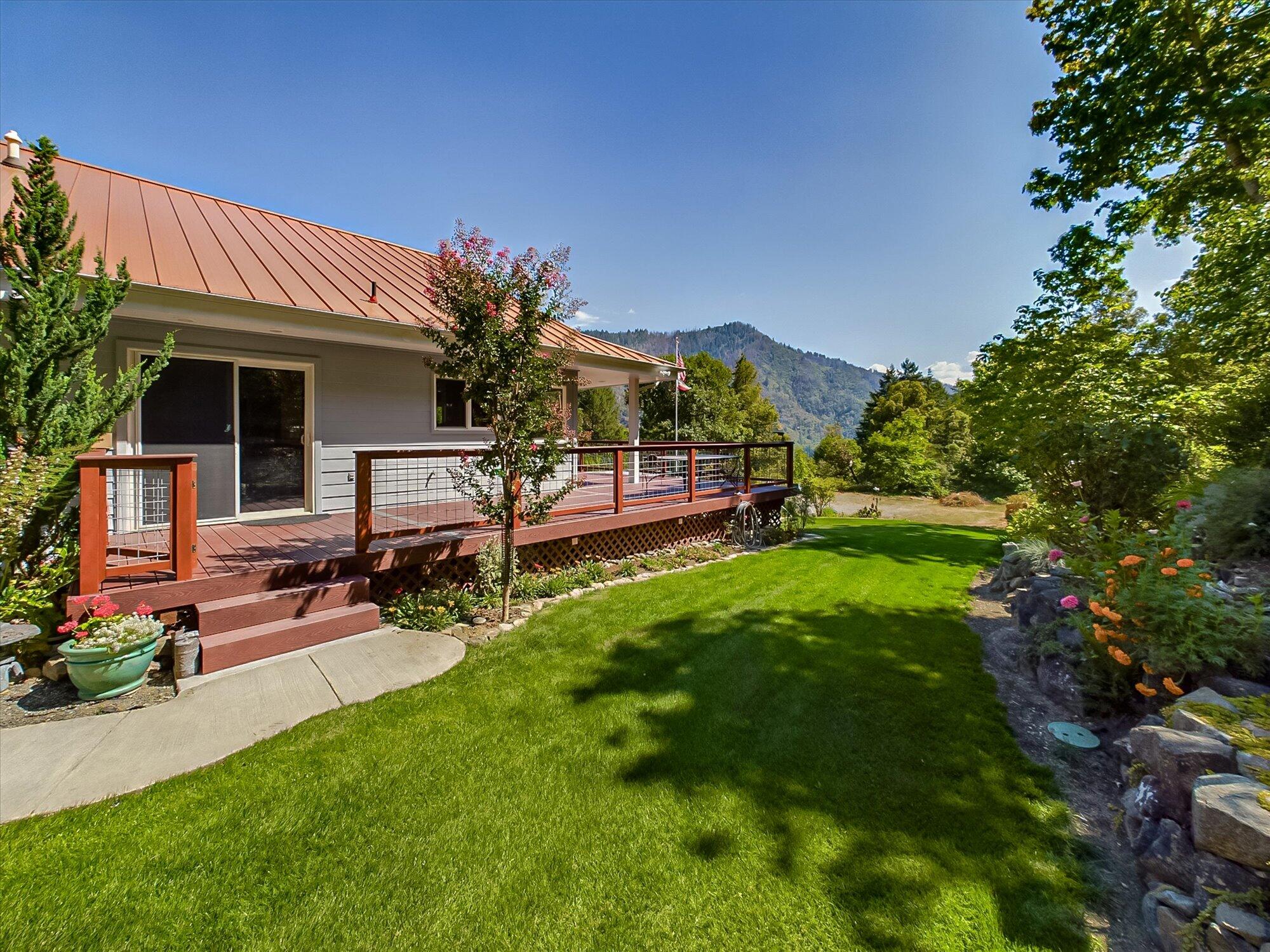 128 Harnden Lane