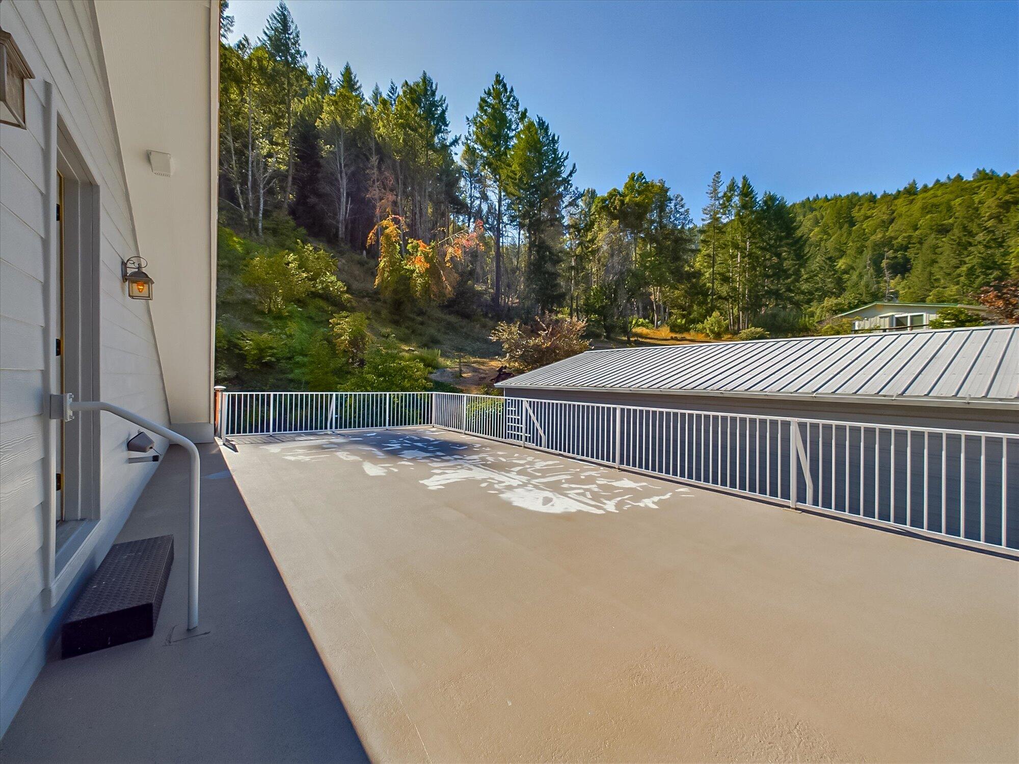 128 Harnden Lane