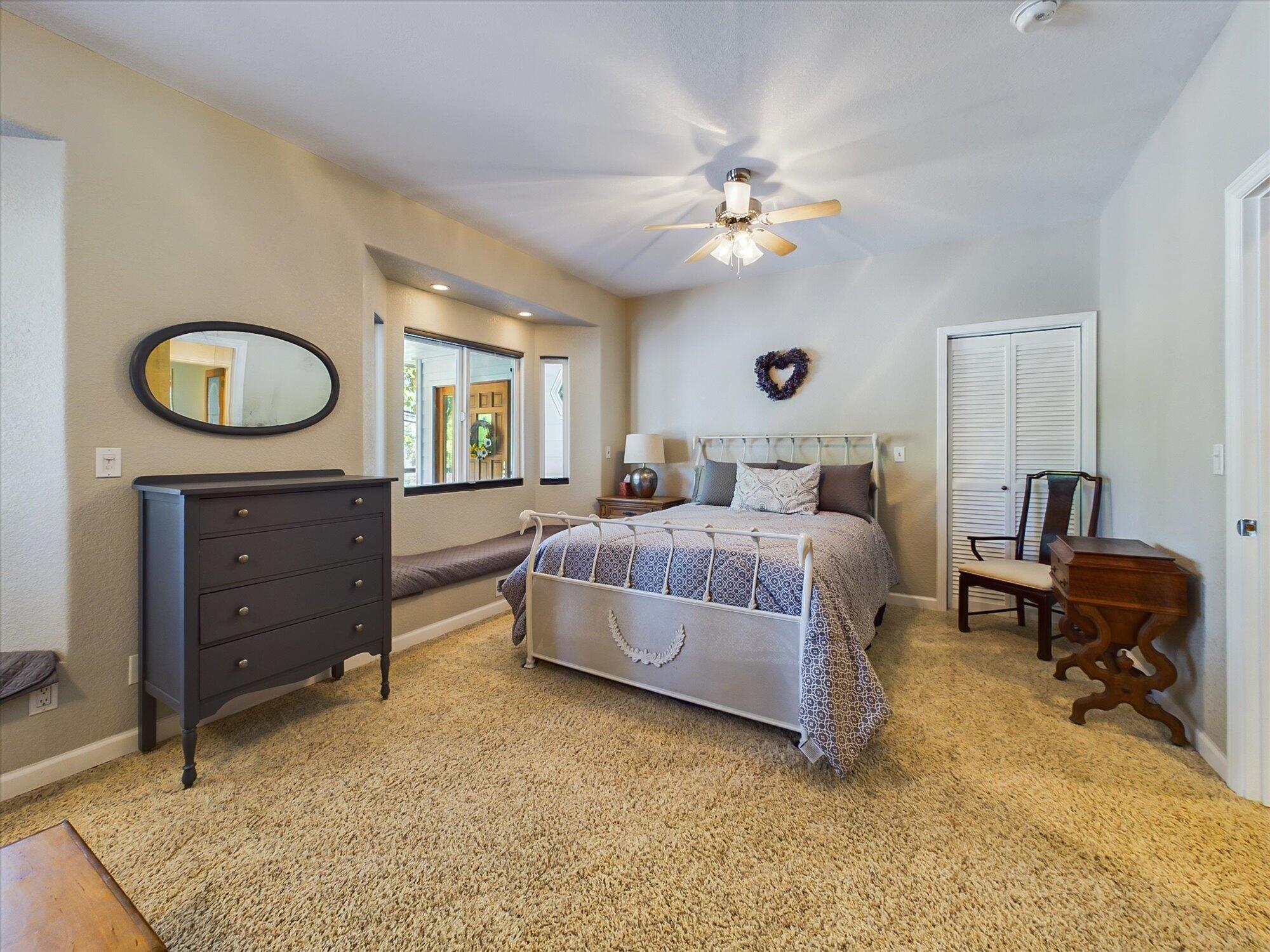 128 Harnden Lane