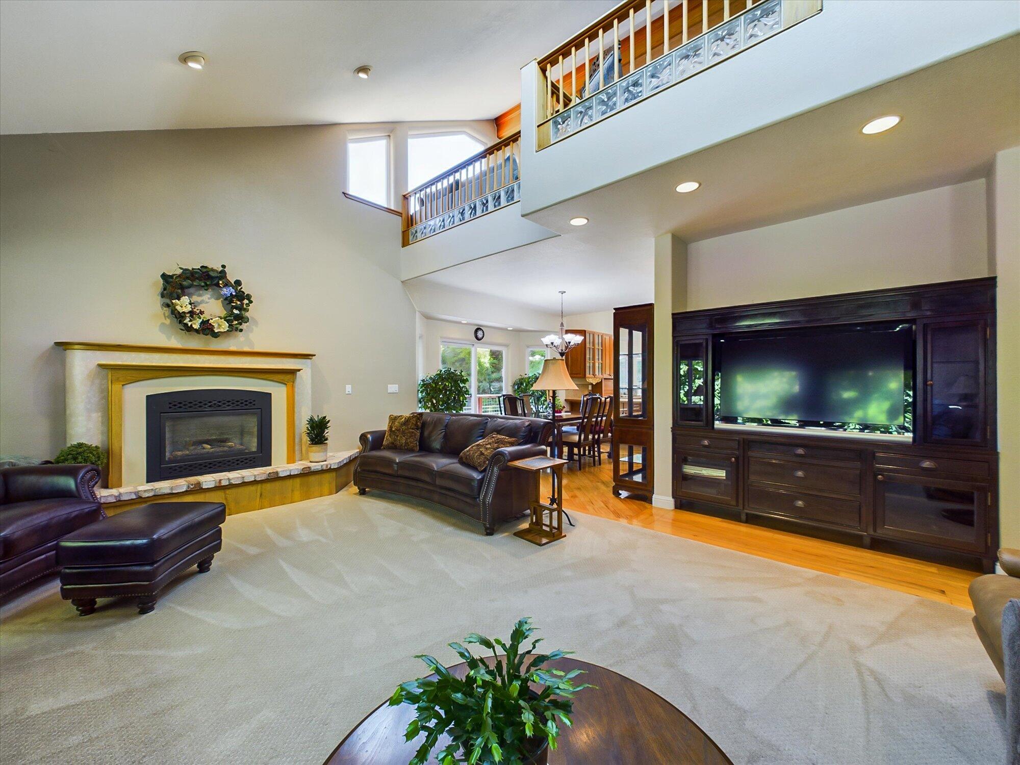 128 Harnden Lane