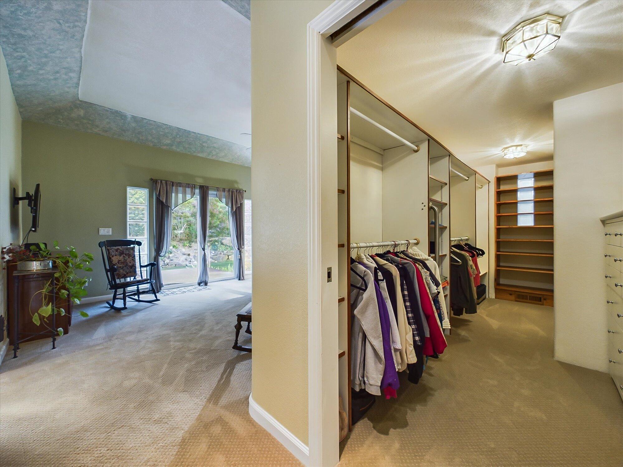 128 Harnden Lane