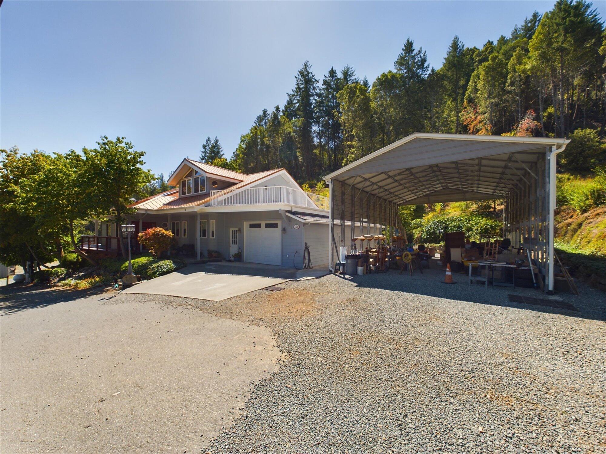 128 Harnden Lane