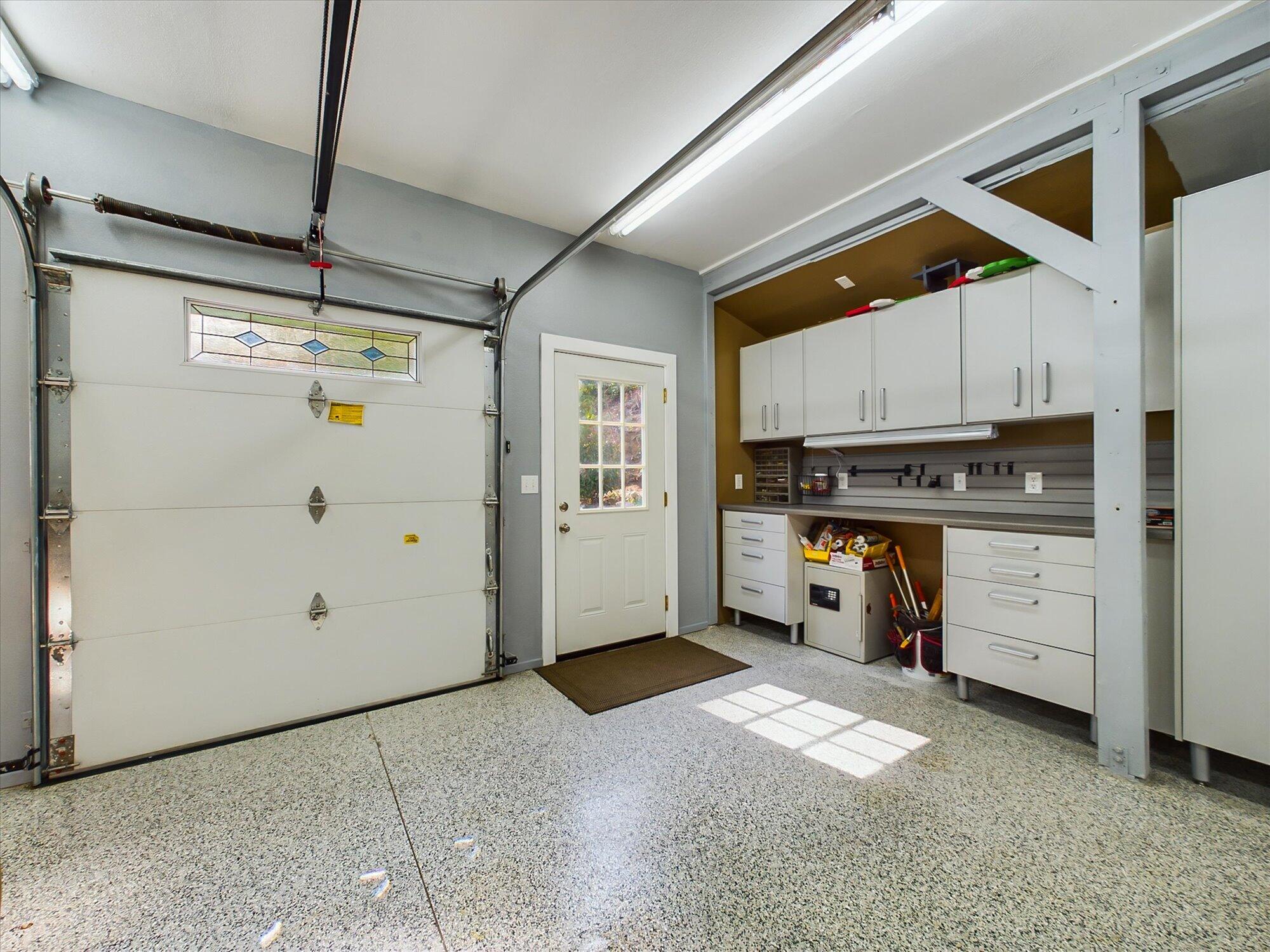 128 Harnden Lane