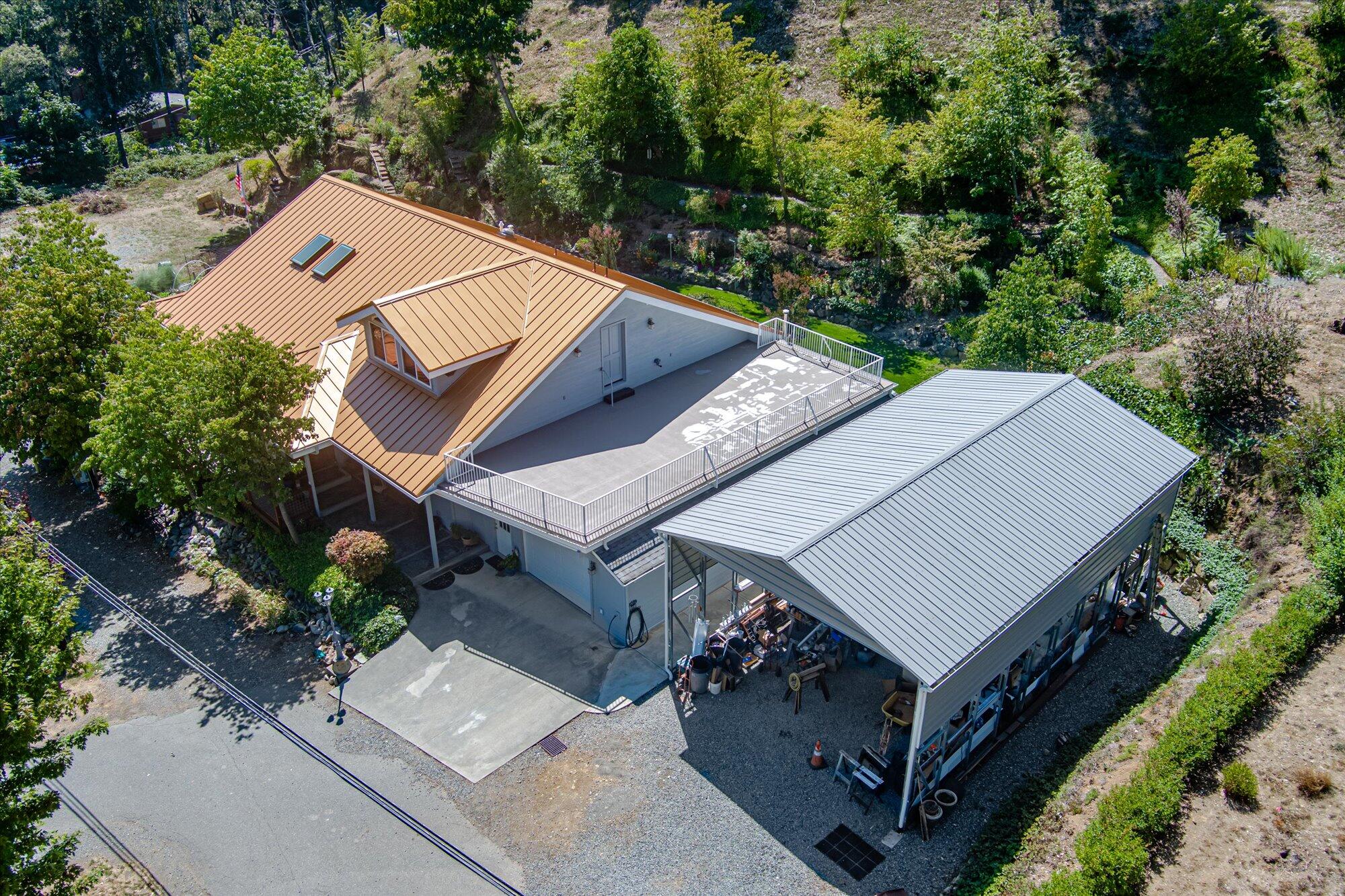 128 Harnden Lane
