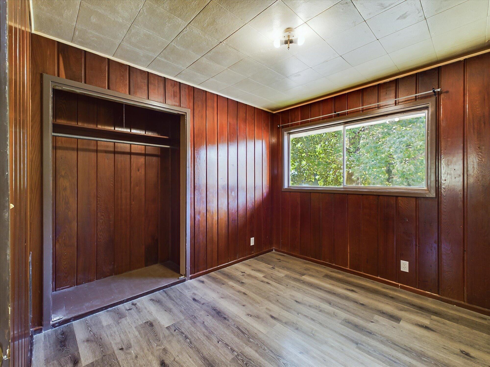 2160 Salyer Loop Road