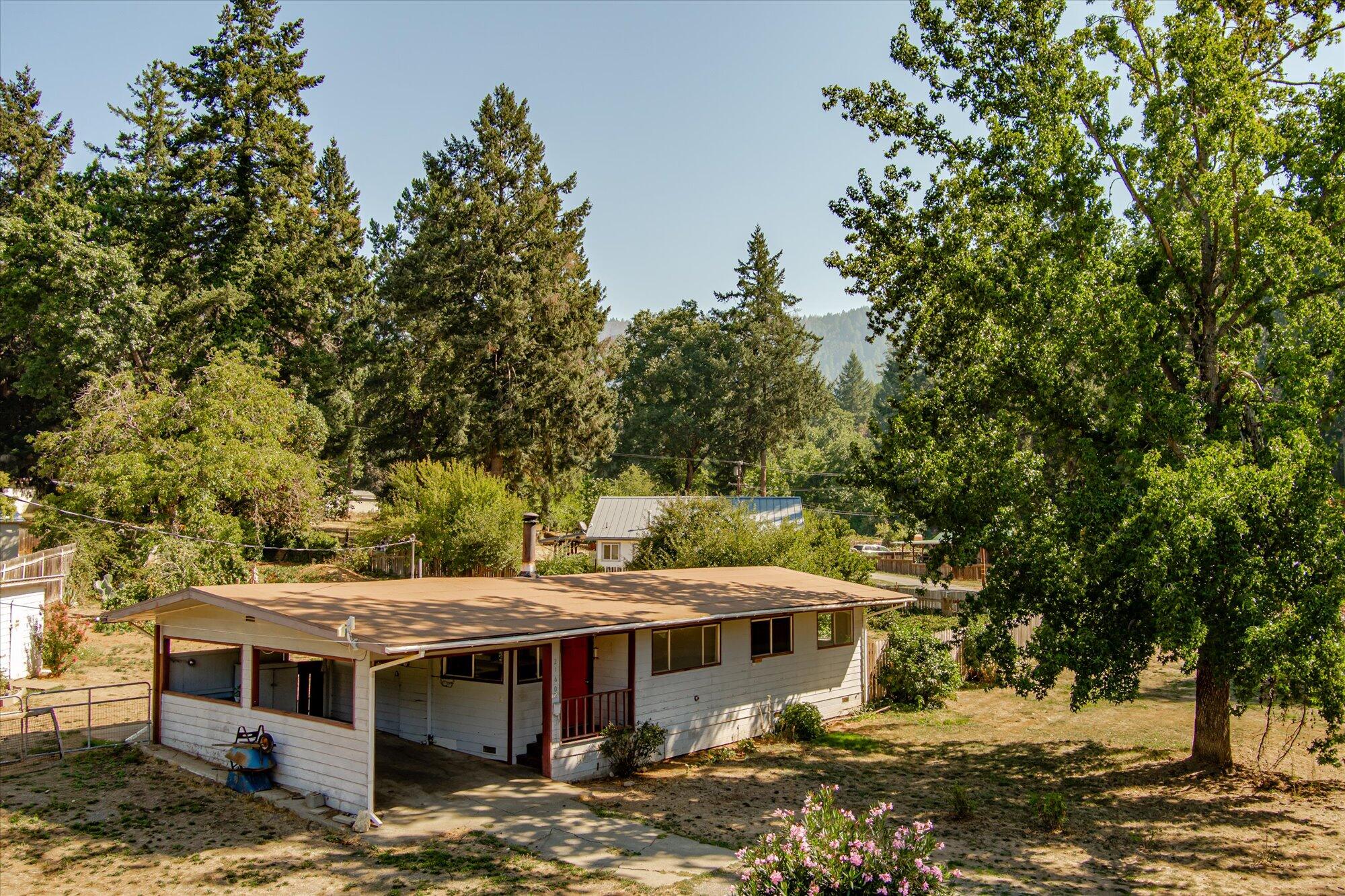 2160 Salyer Loop Road
