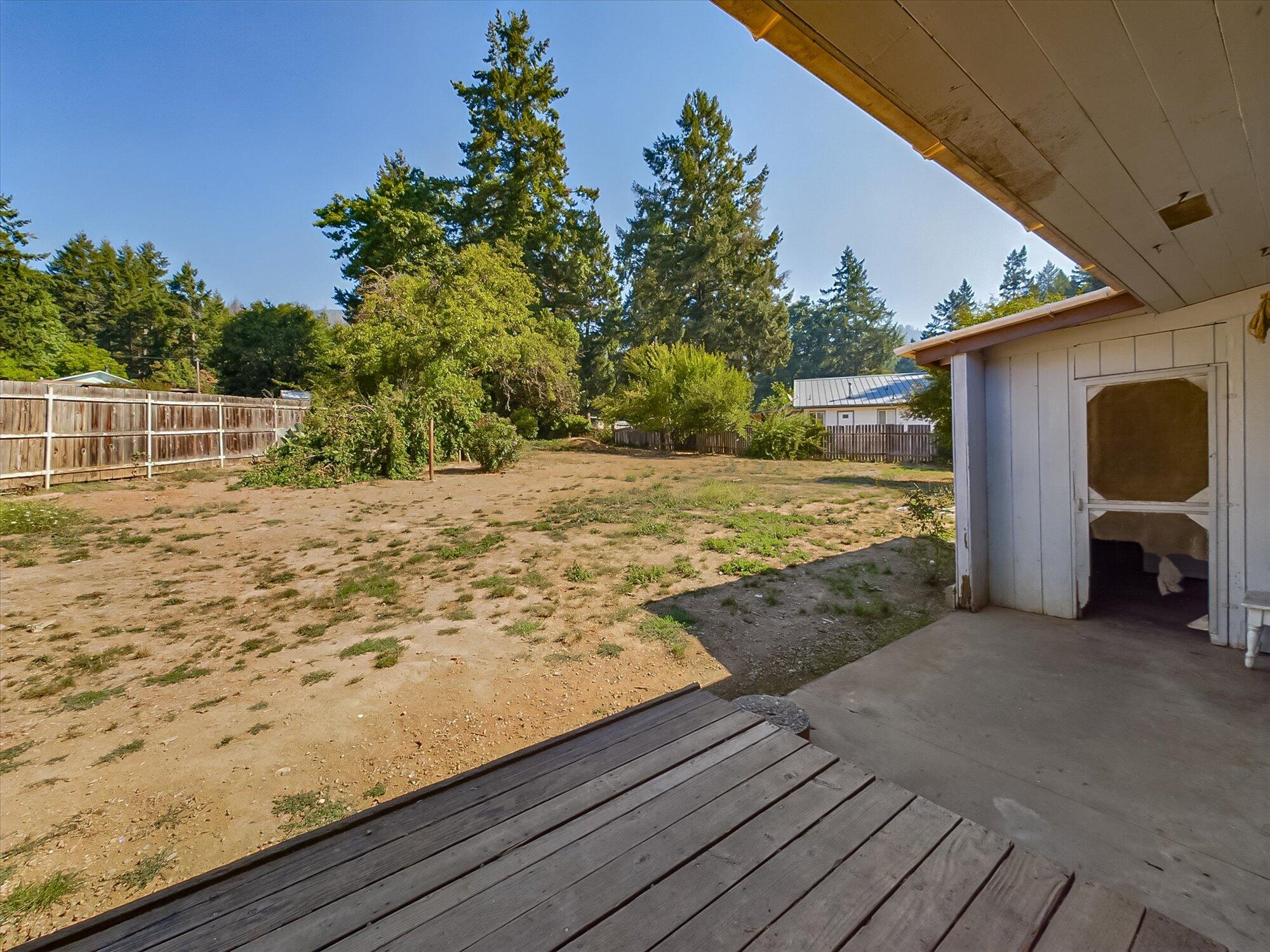2160 Salyer Loop Road