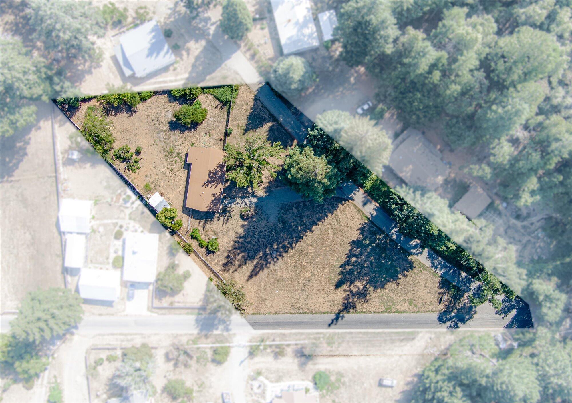 2160 Salyer Loop Road