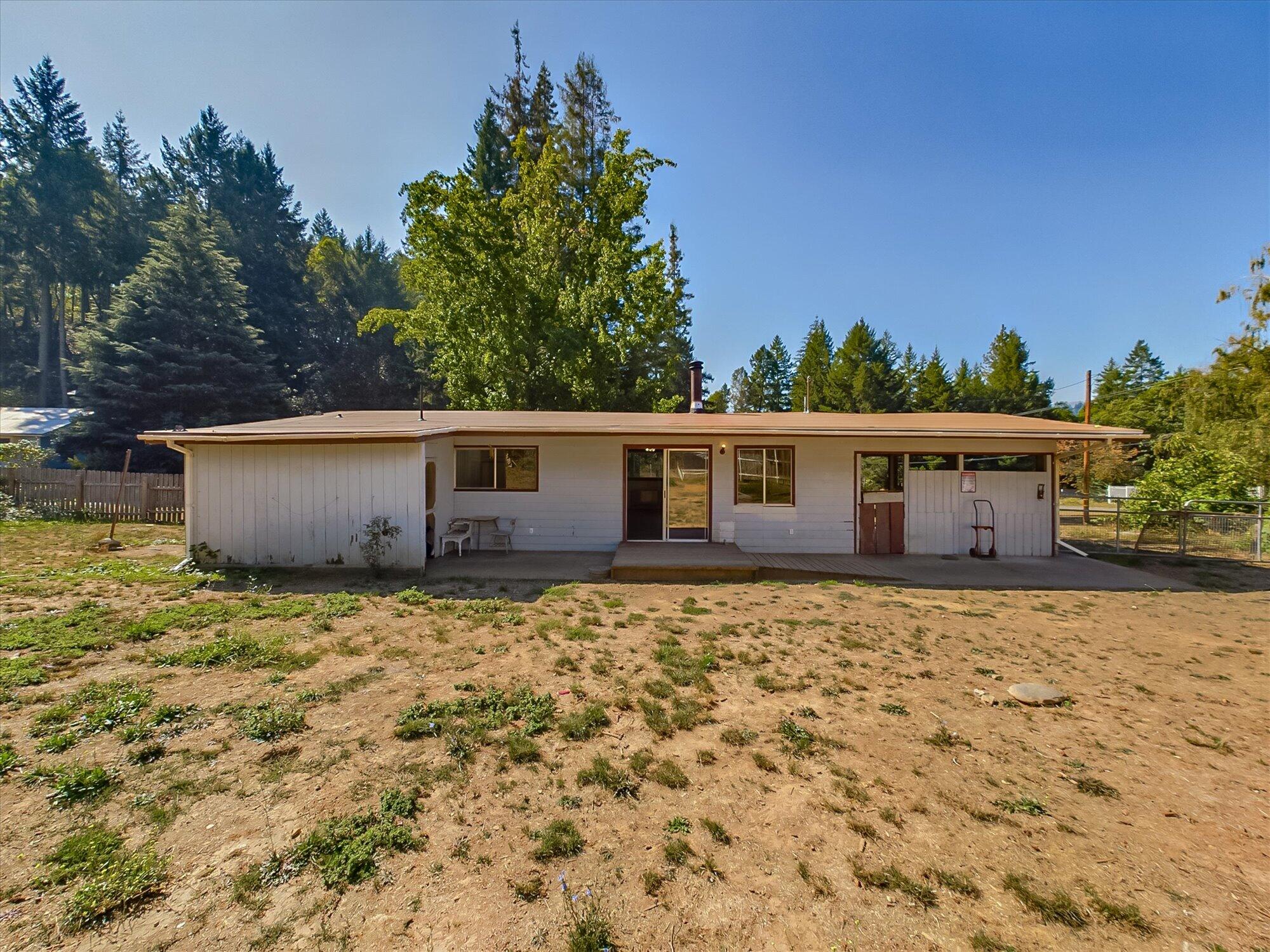 2160 Salyer Loop Road
