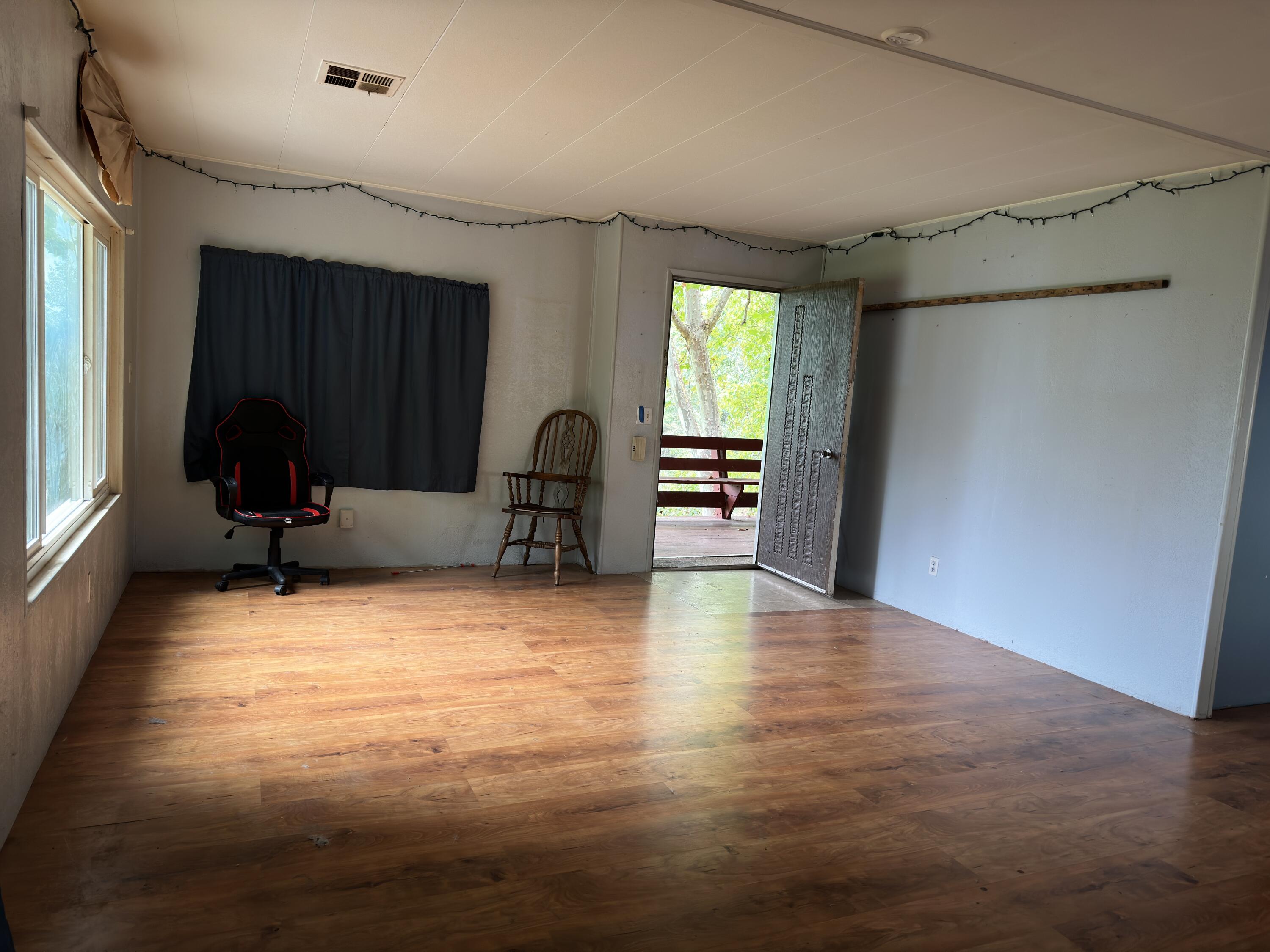 925 Forest View Drive