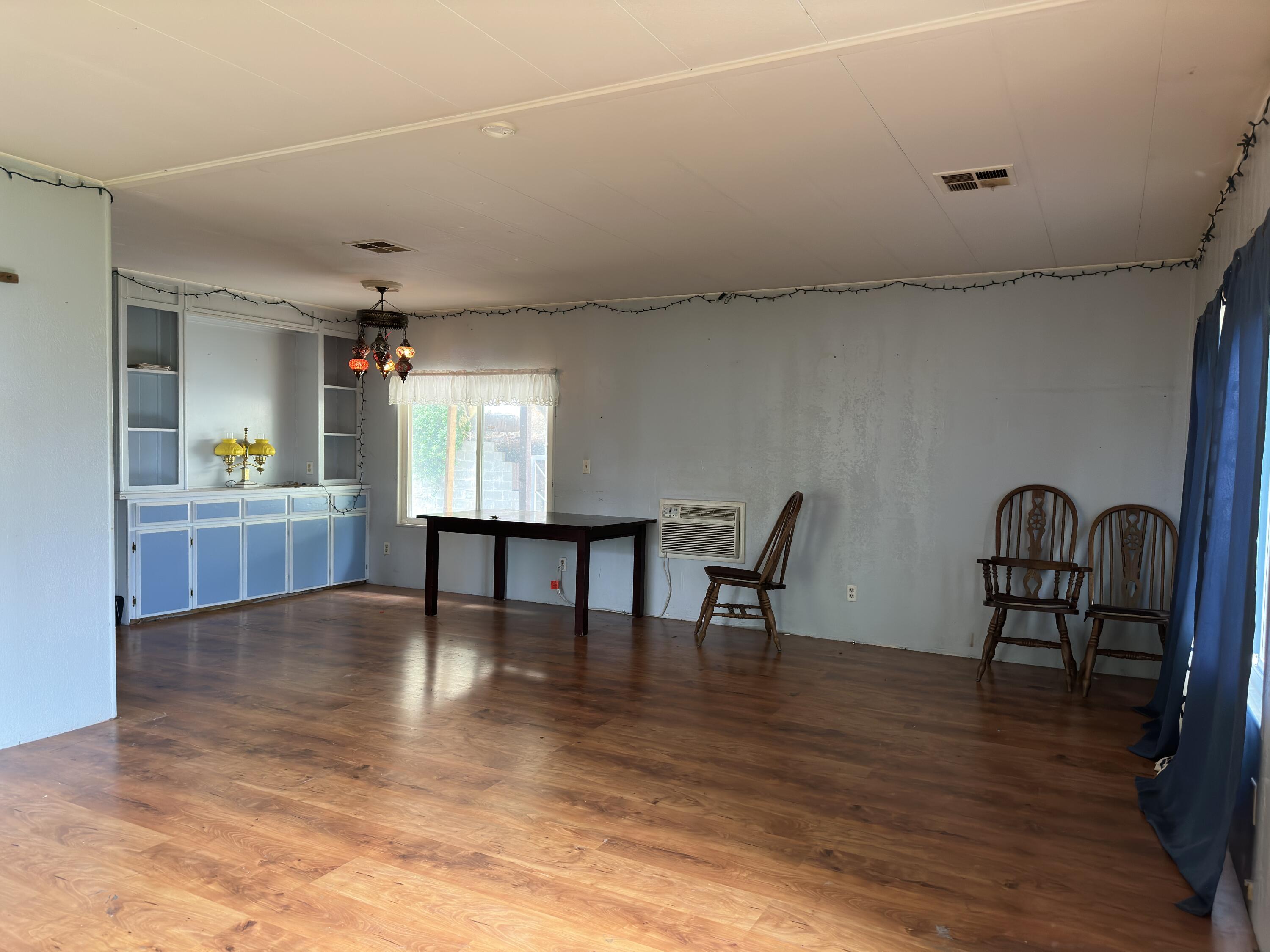 925 Forest View Drive