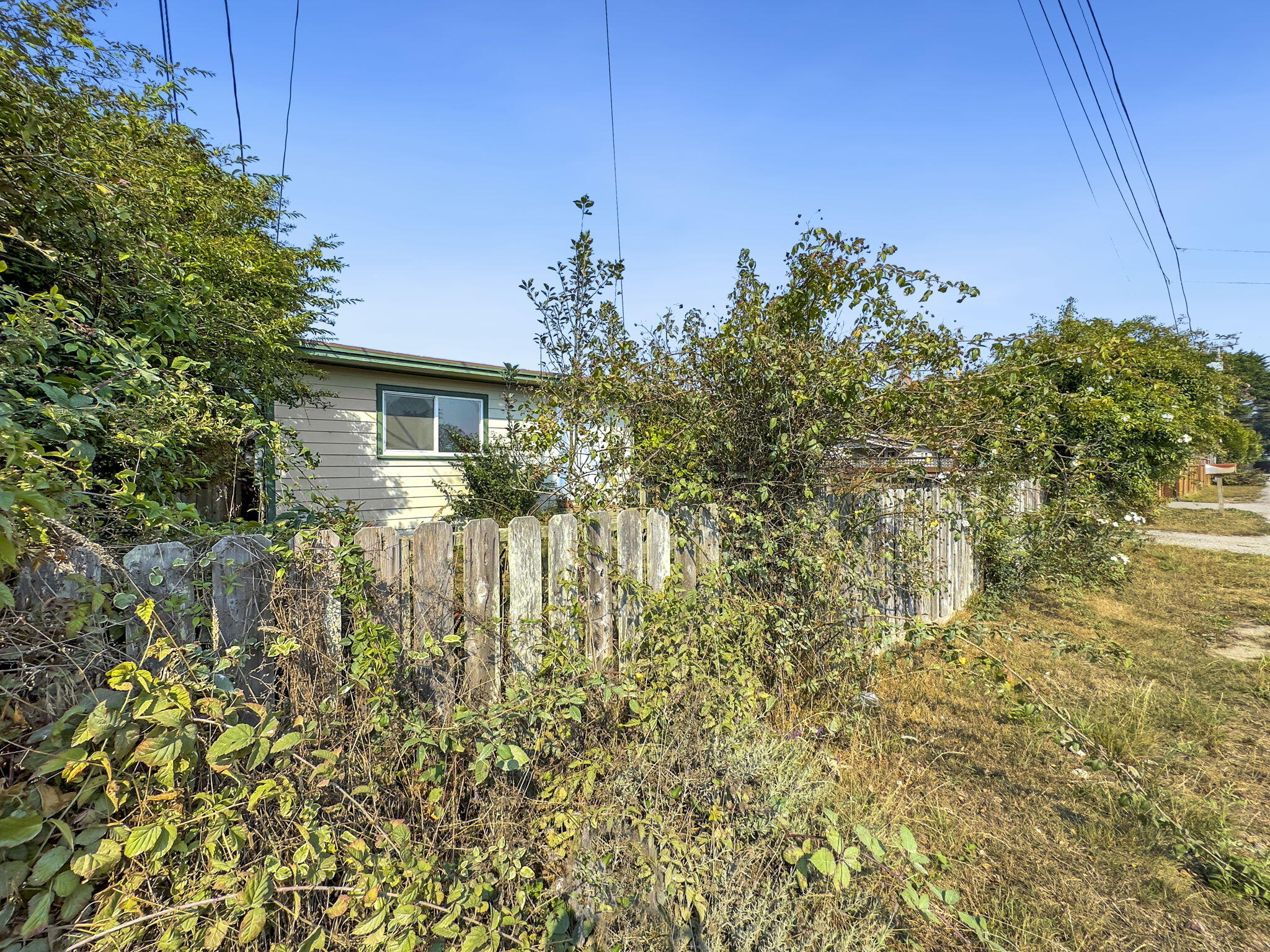 753 Wolf Road, McKinleyville