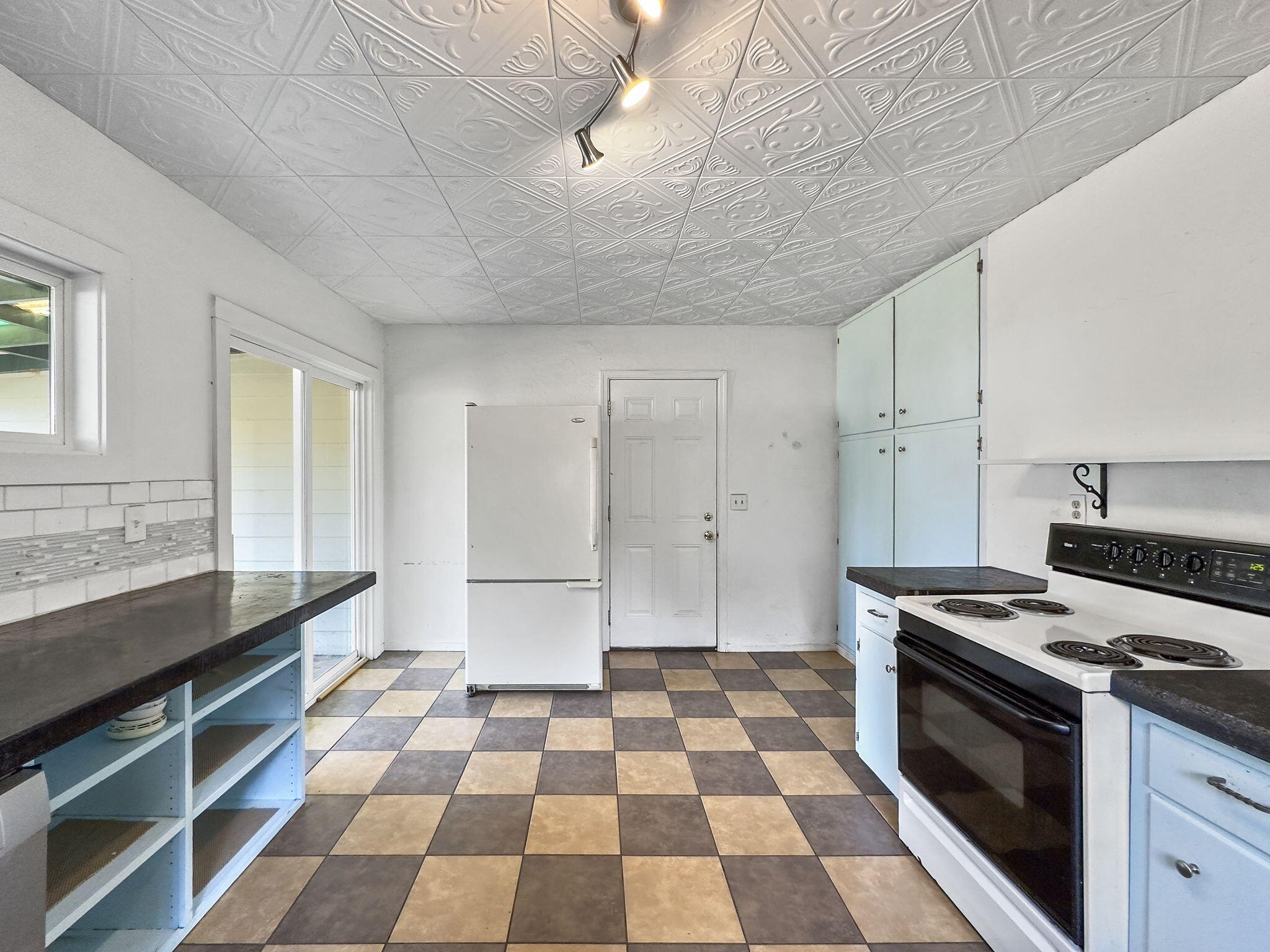 753 Wolf Road, McKinleyville