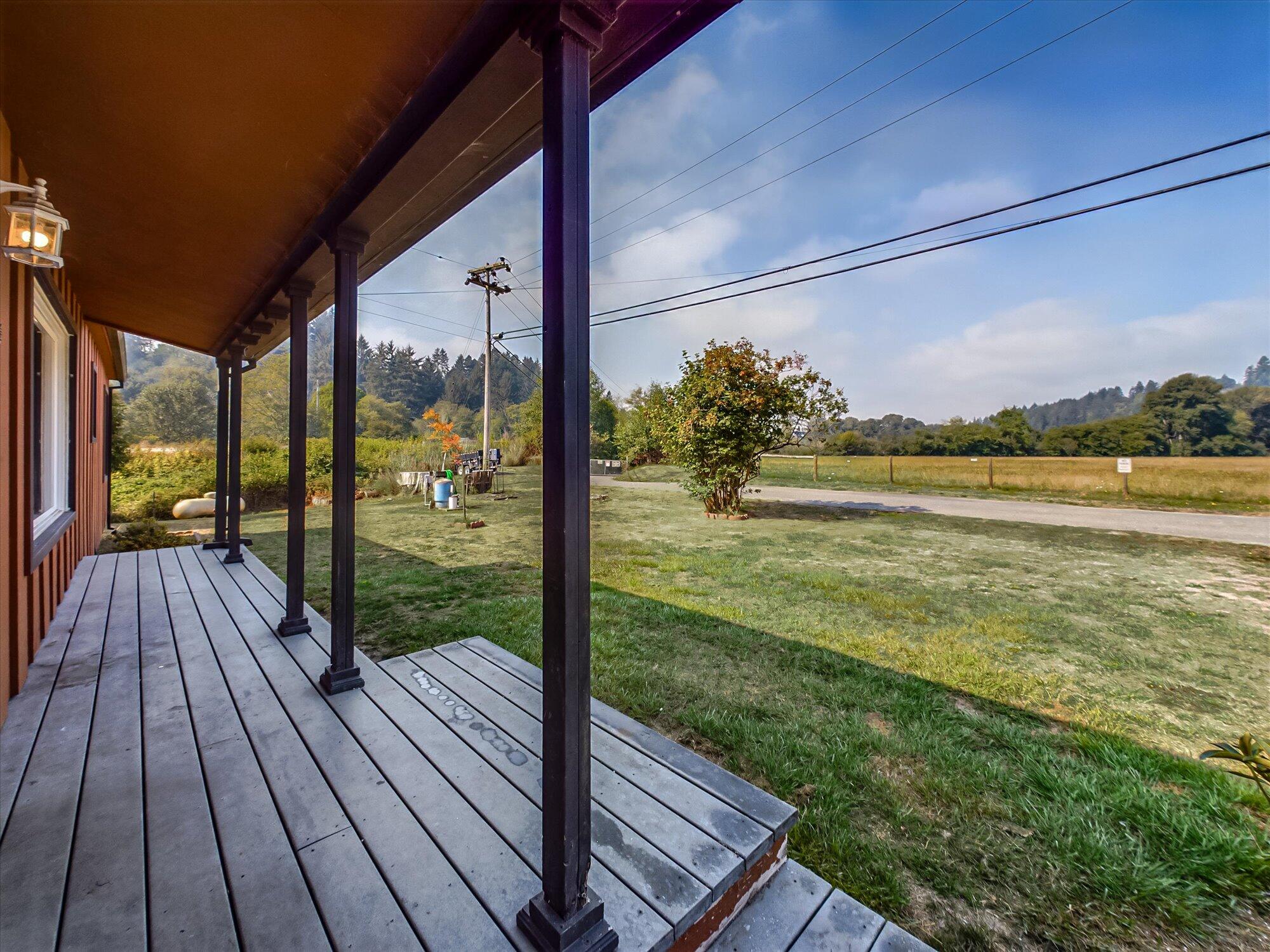 3342 N Bank Road, McKinleyville
