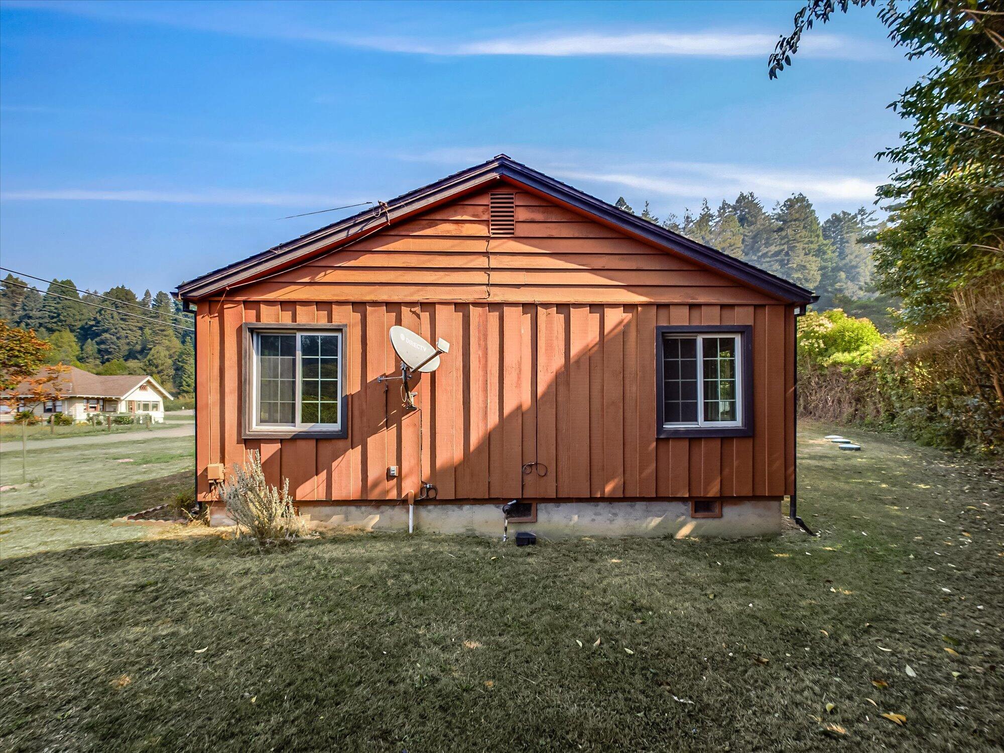 3342 N Bank Road, McKinleyville