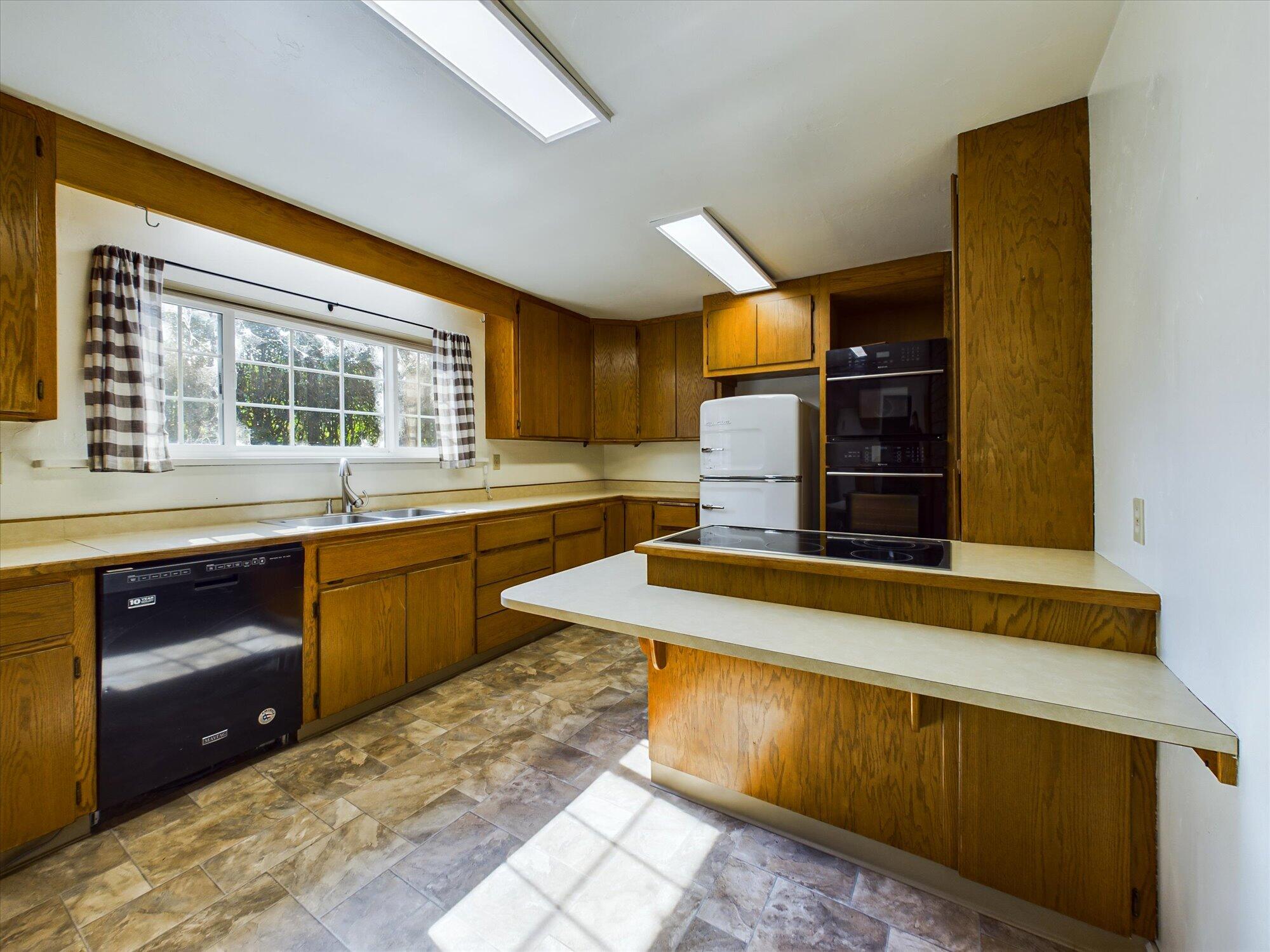 3342 N Bank Road, McKinleyville