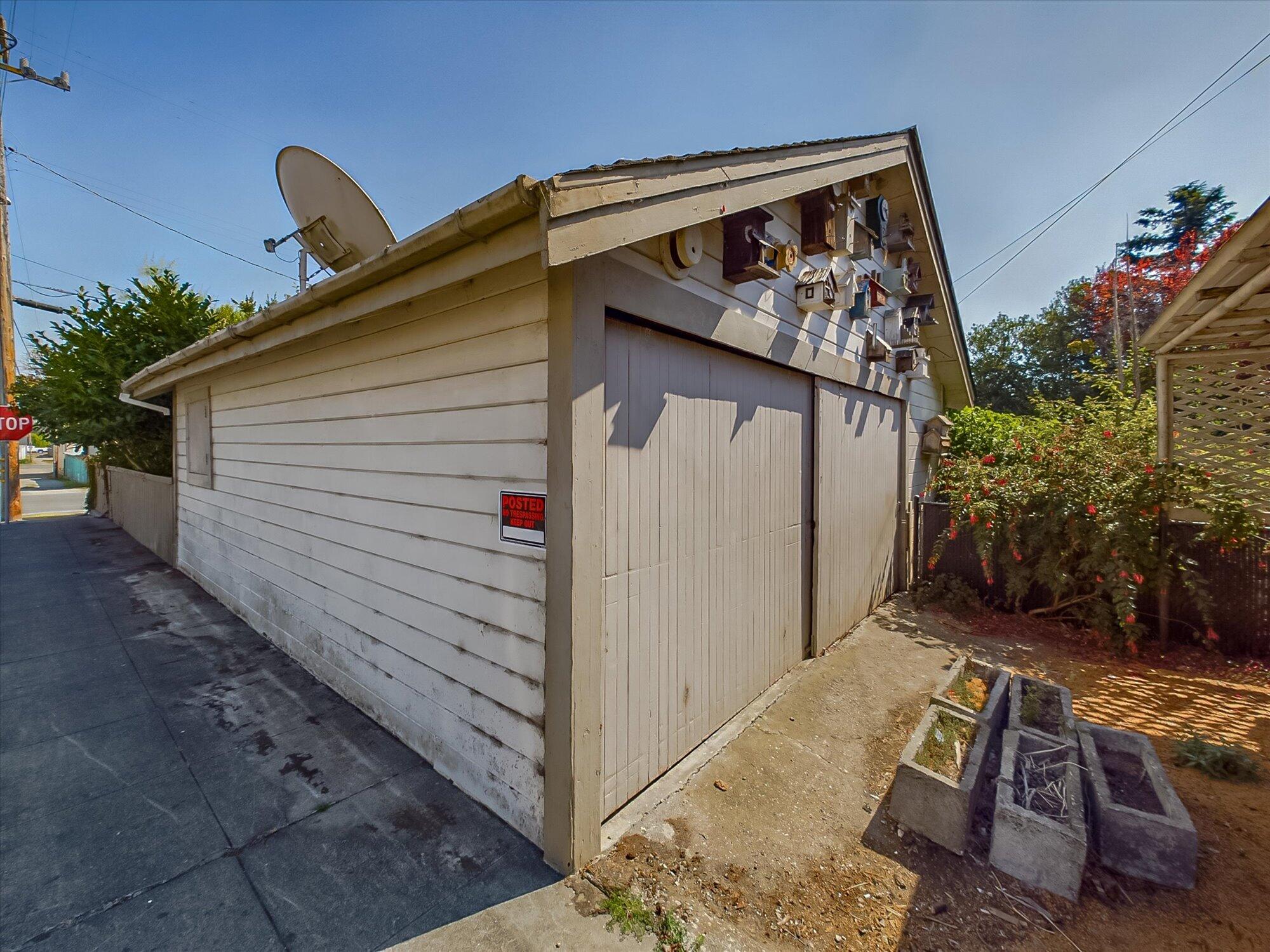 820 9th Street