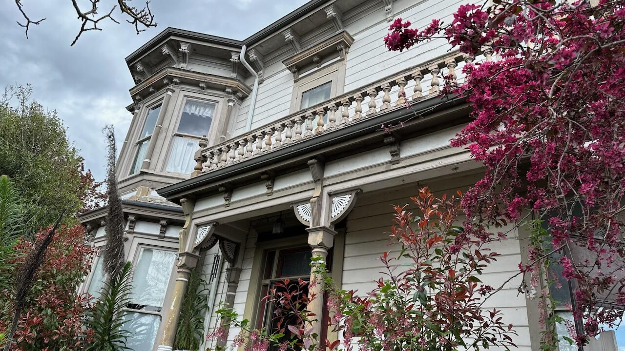 820 9th Street
