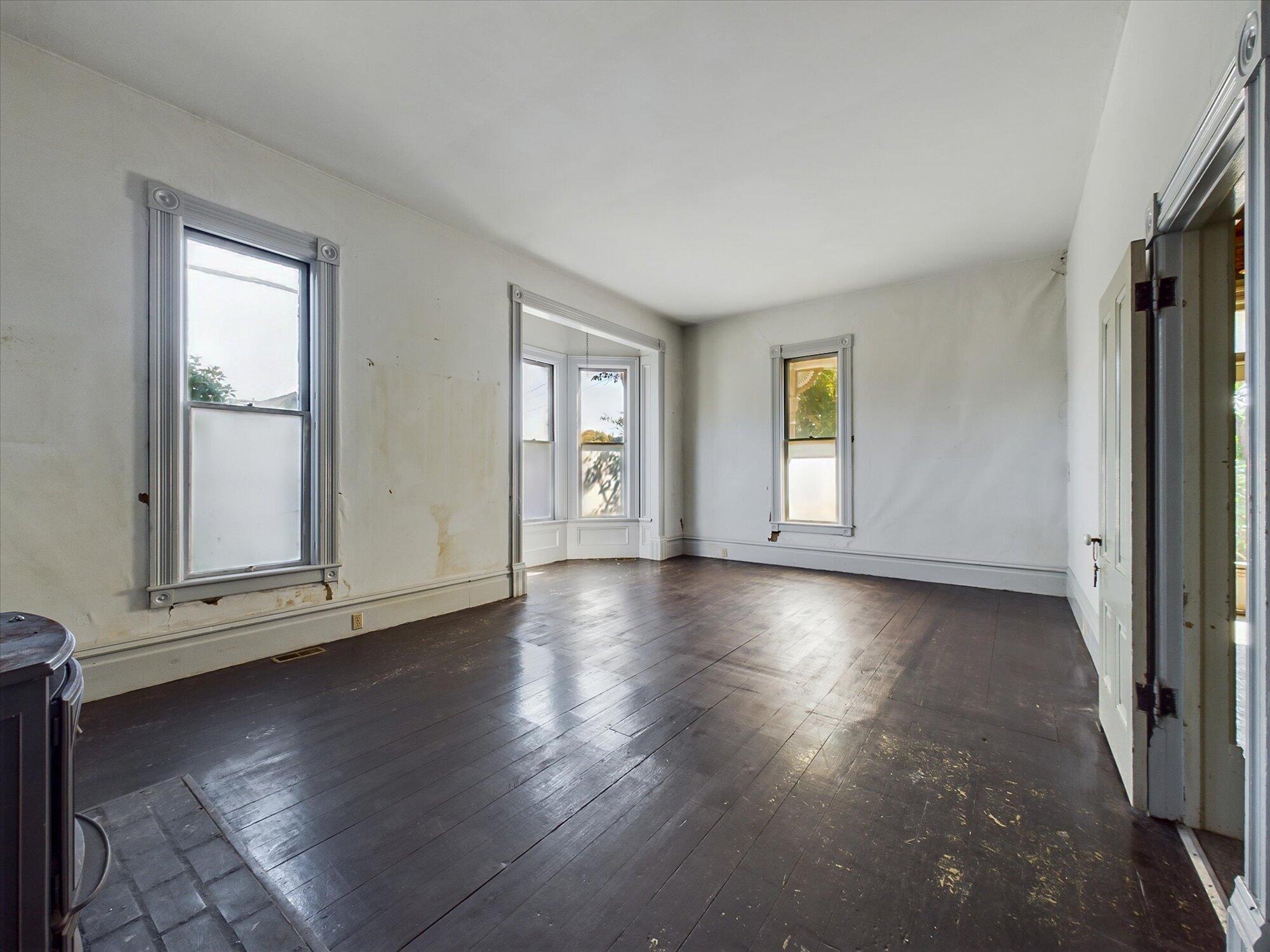 820 9th Street