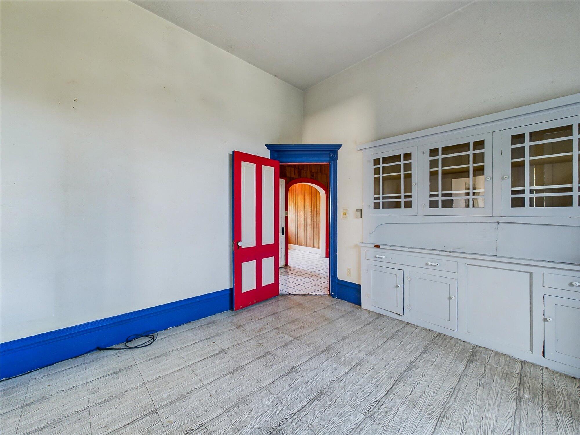 820 9th Street