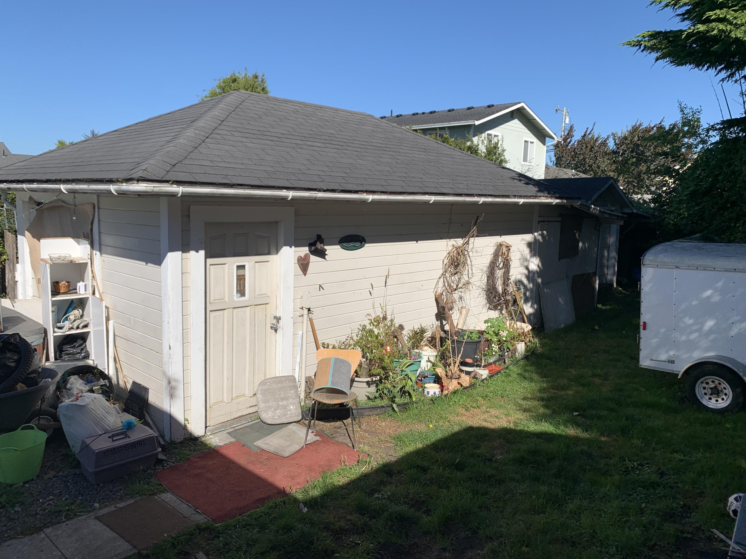 4705 Crane Street