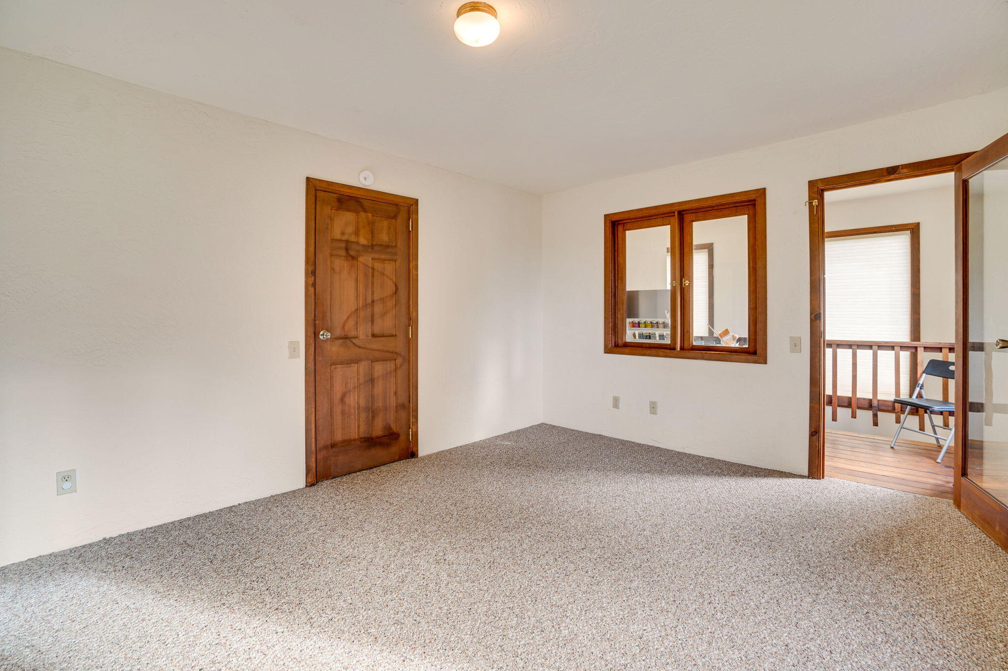 2557 Skyline Drive