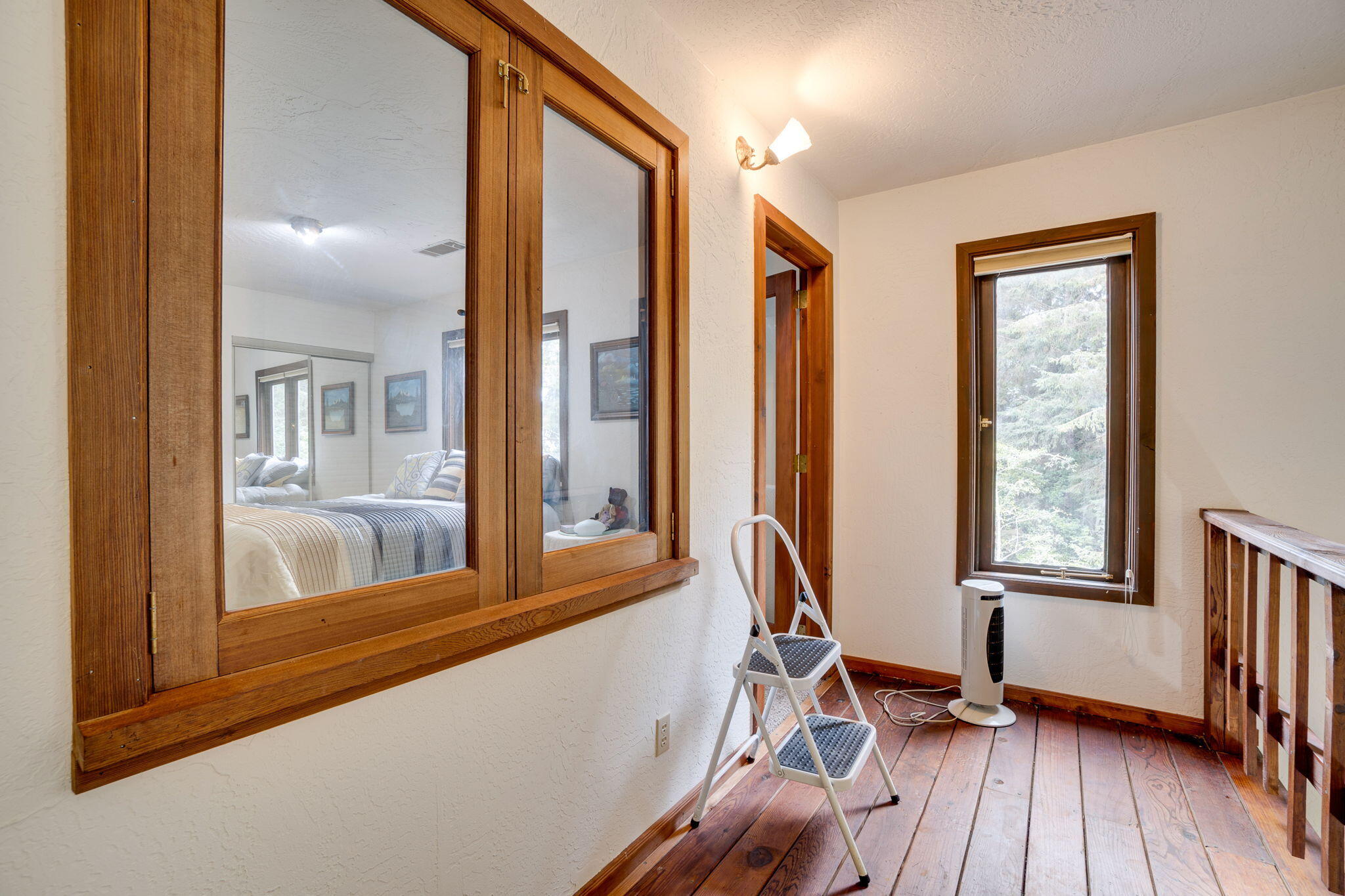 2557 Skyline Drive