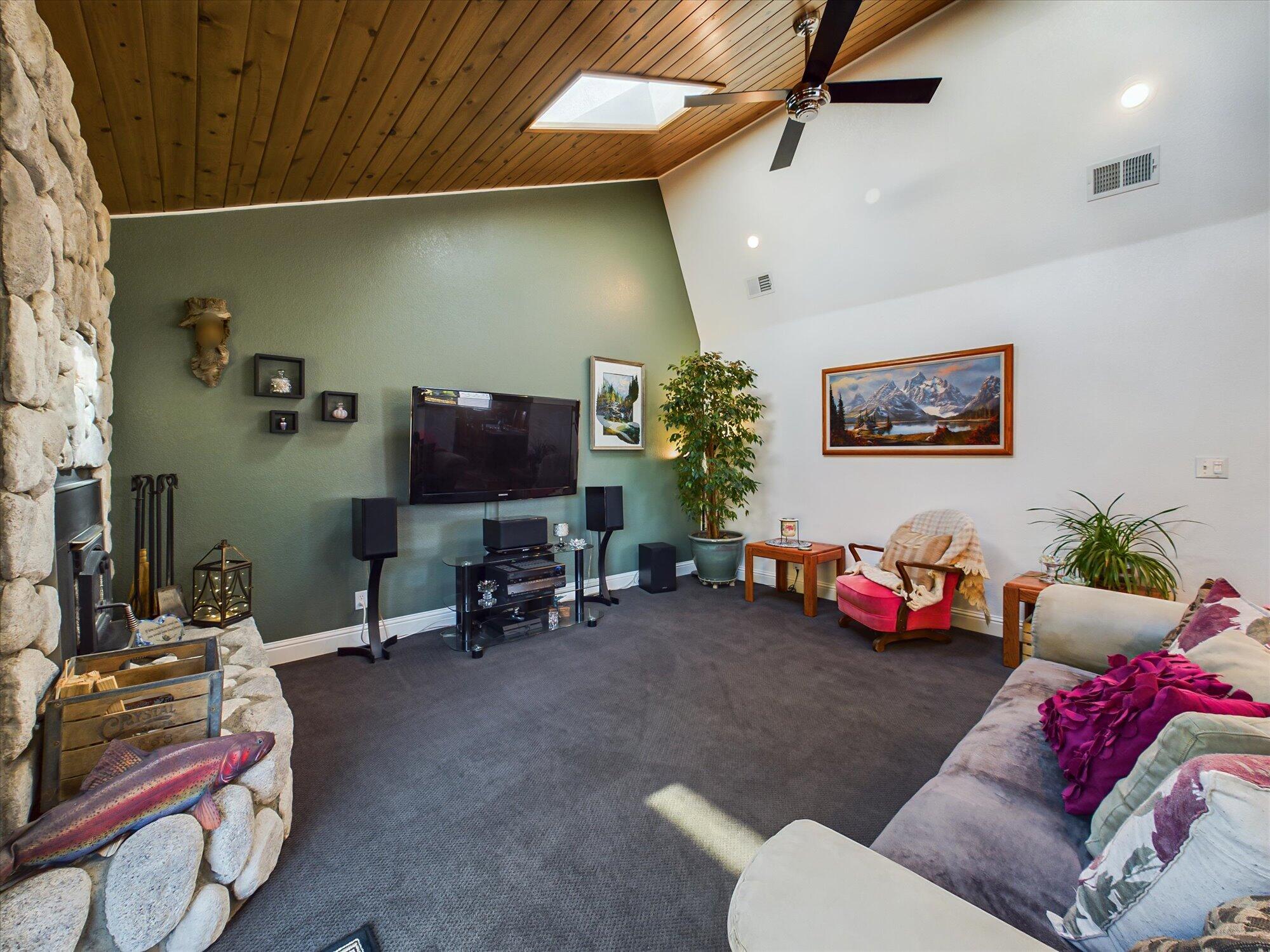 1265 Winchester Avenue, McKinleyville
