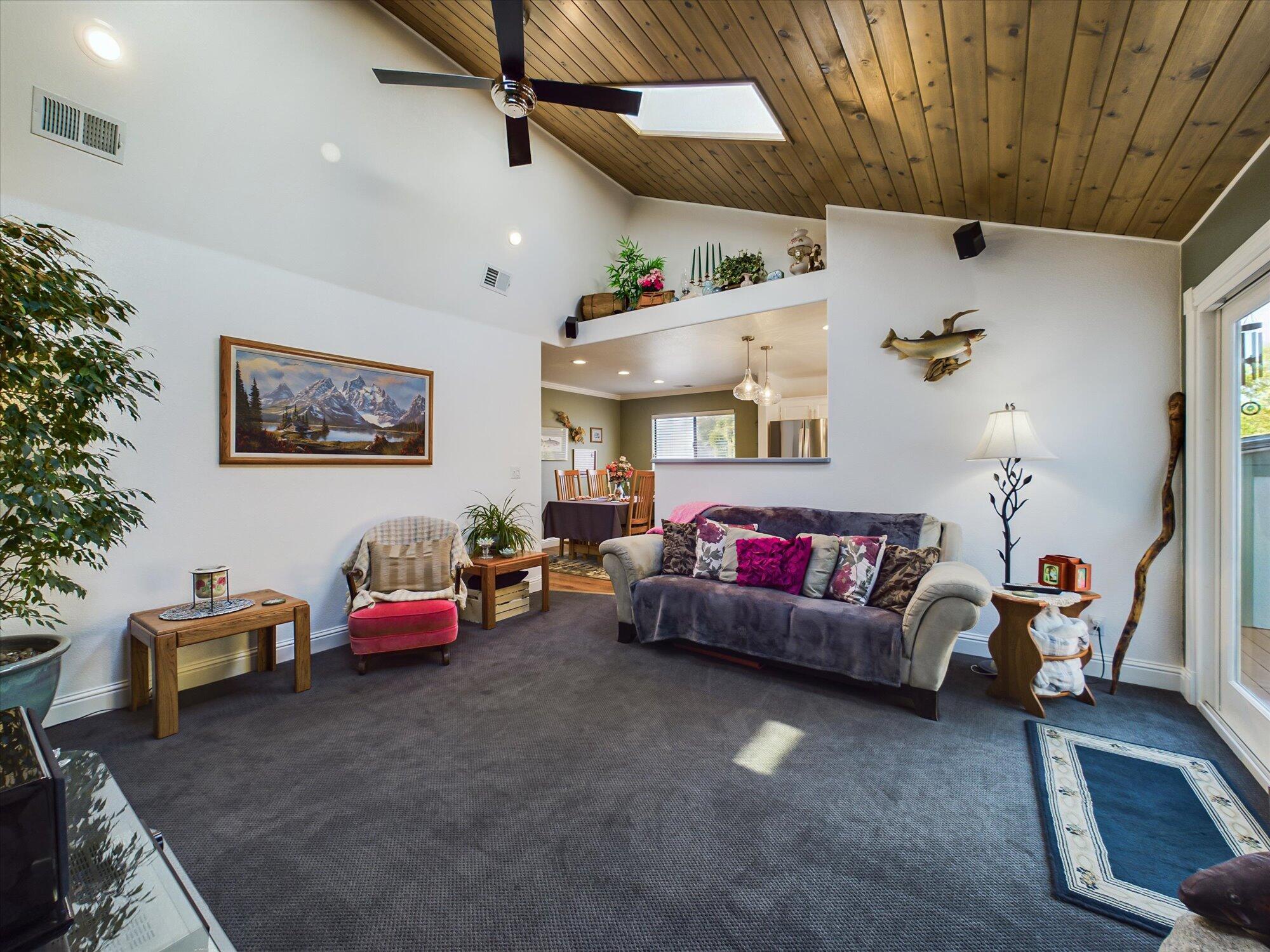 1265 Winchester Avenue, McKinleyville