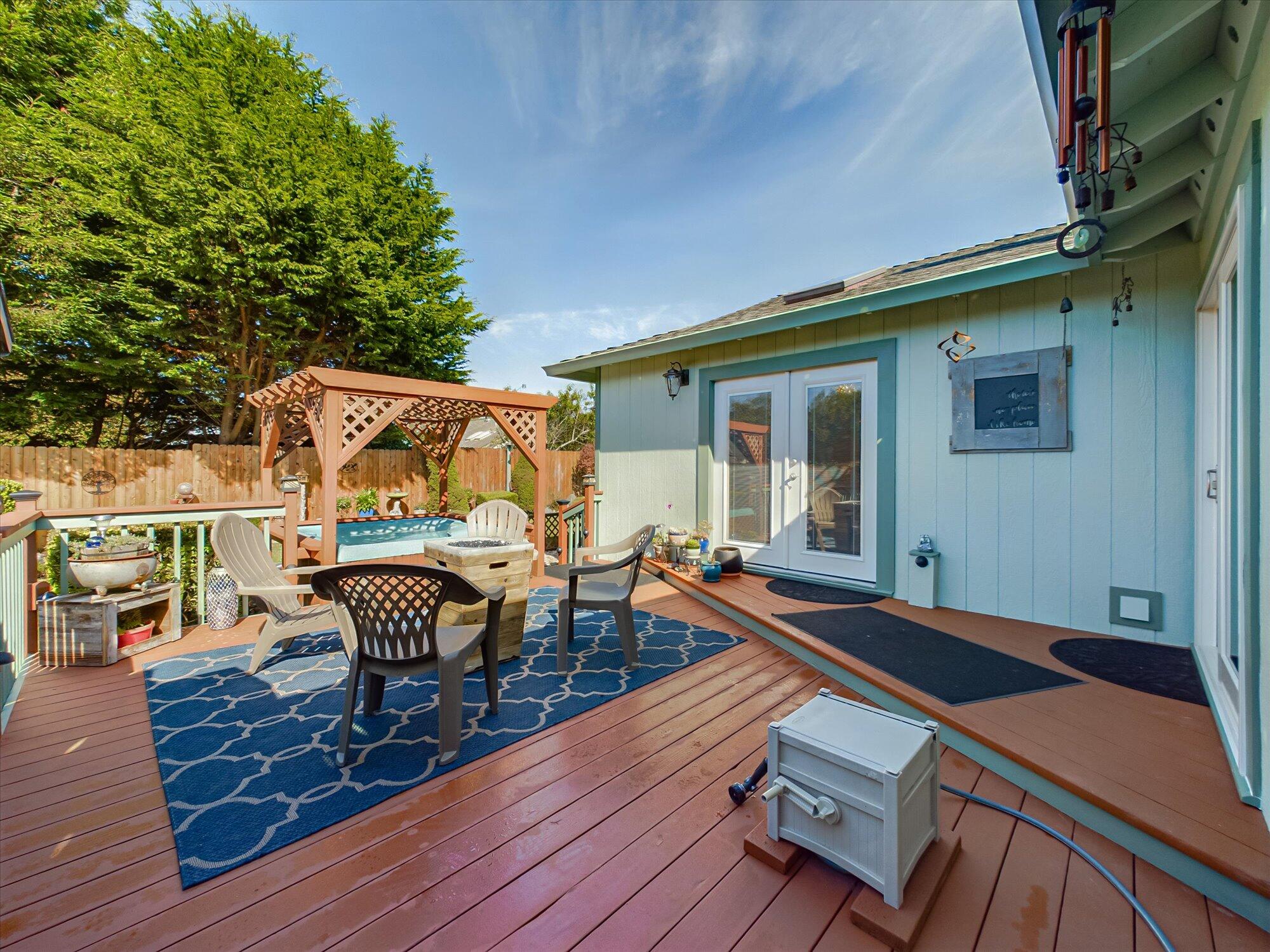 1265 Winchester Avenue, McKinleyville