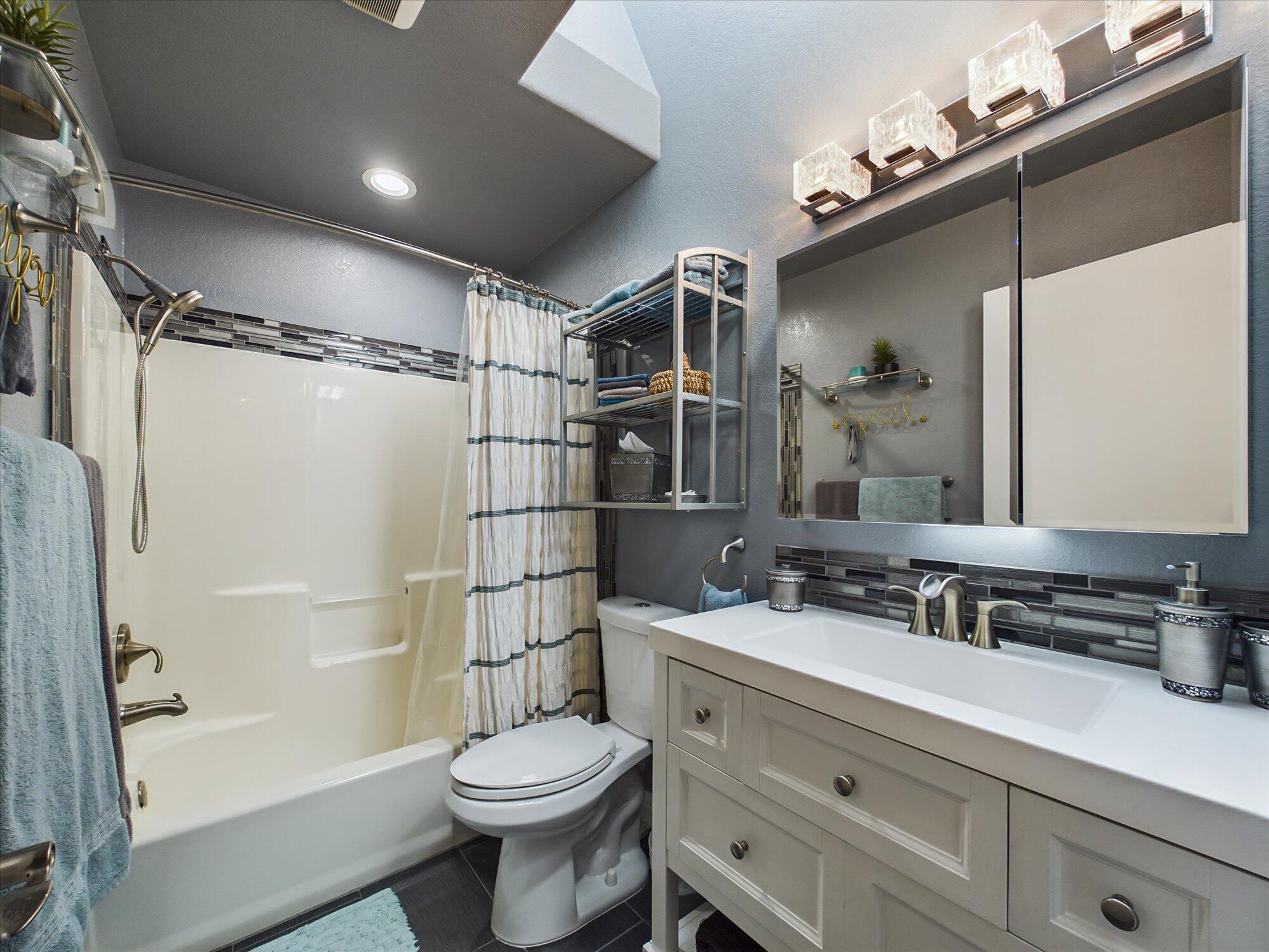1265 Winchester Avenue, McKinleyville