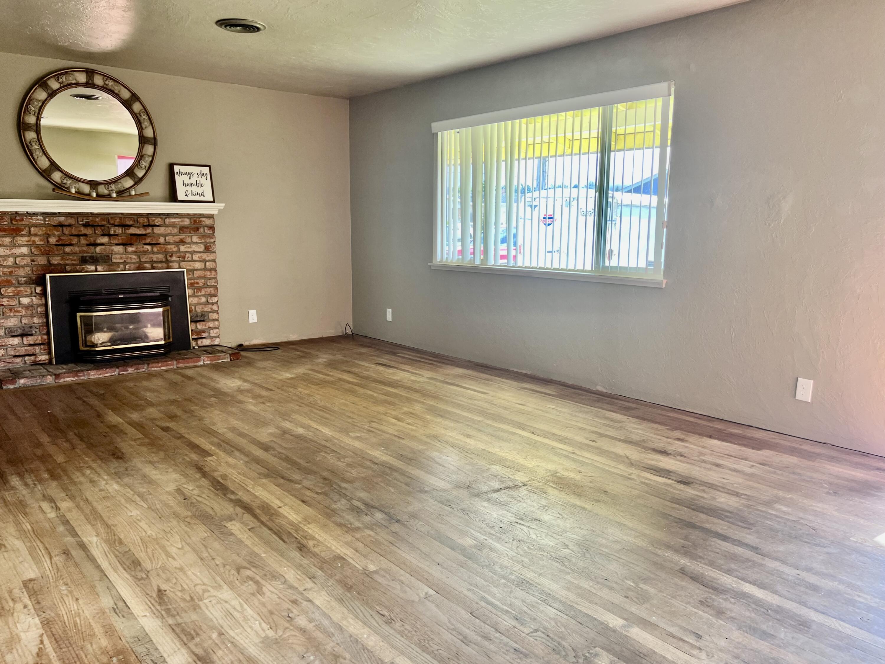 1003 Shamrock Drive