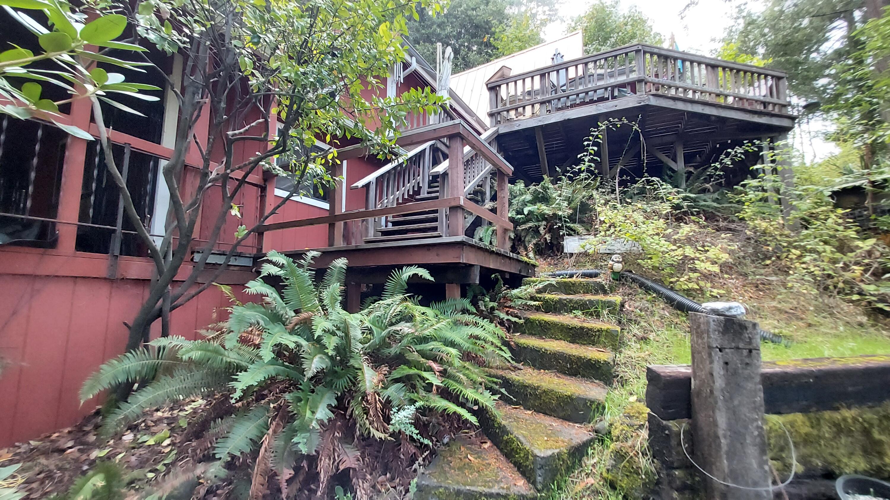 202 Thomas Road