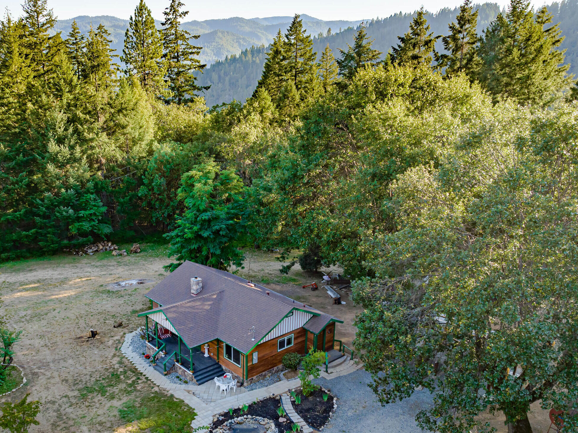1801 Salyer Loop Road