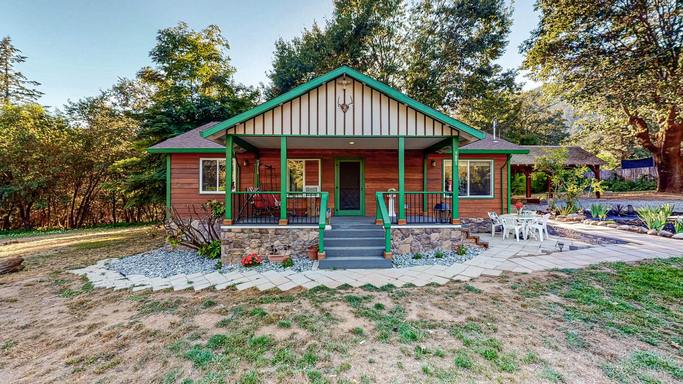 1801 Salyer Loop Road